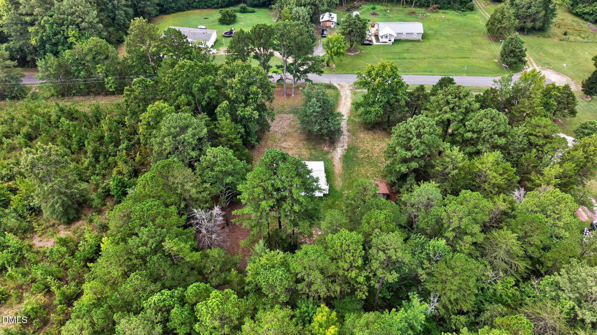 main property photo 27
