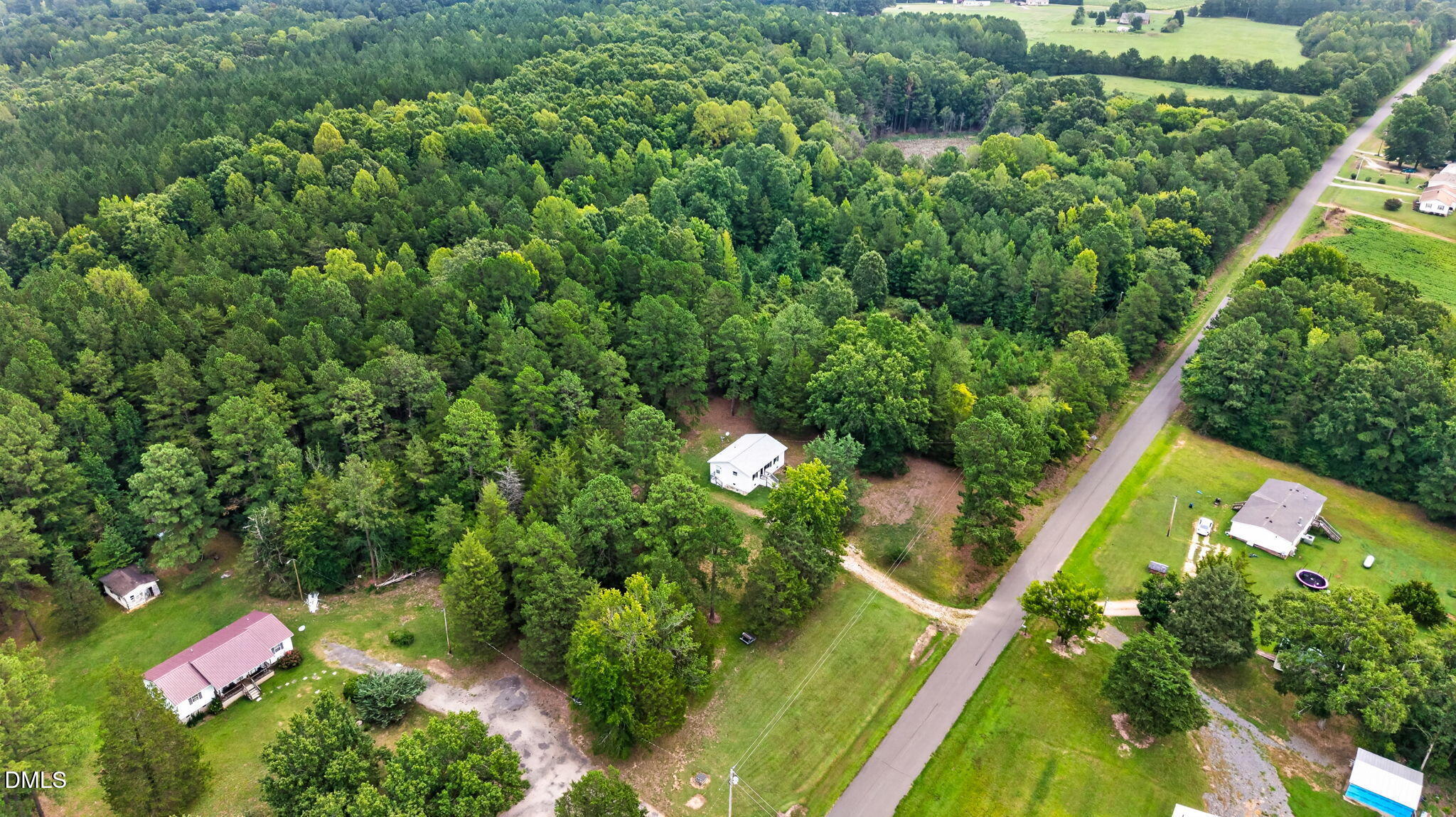 main property photo 29