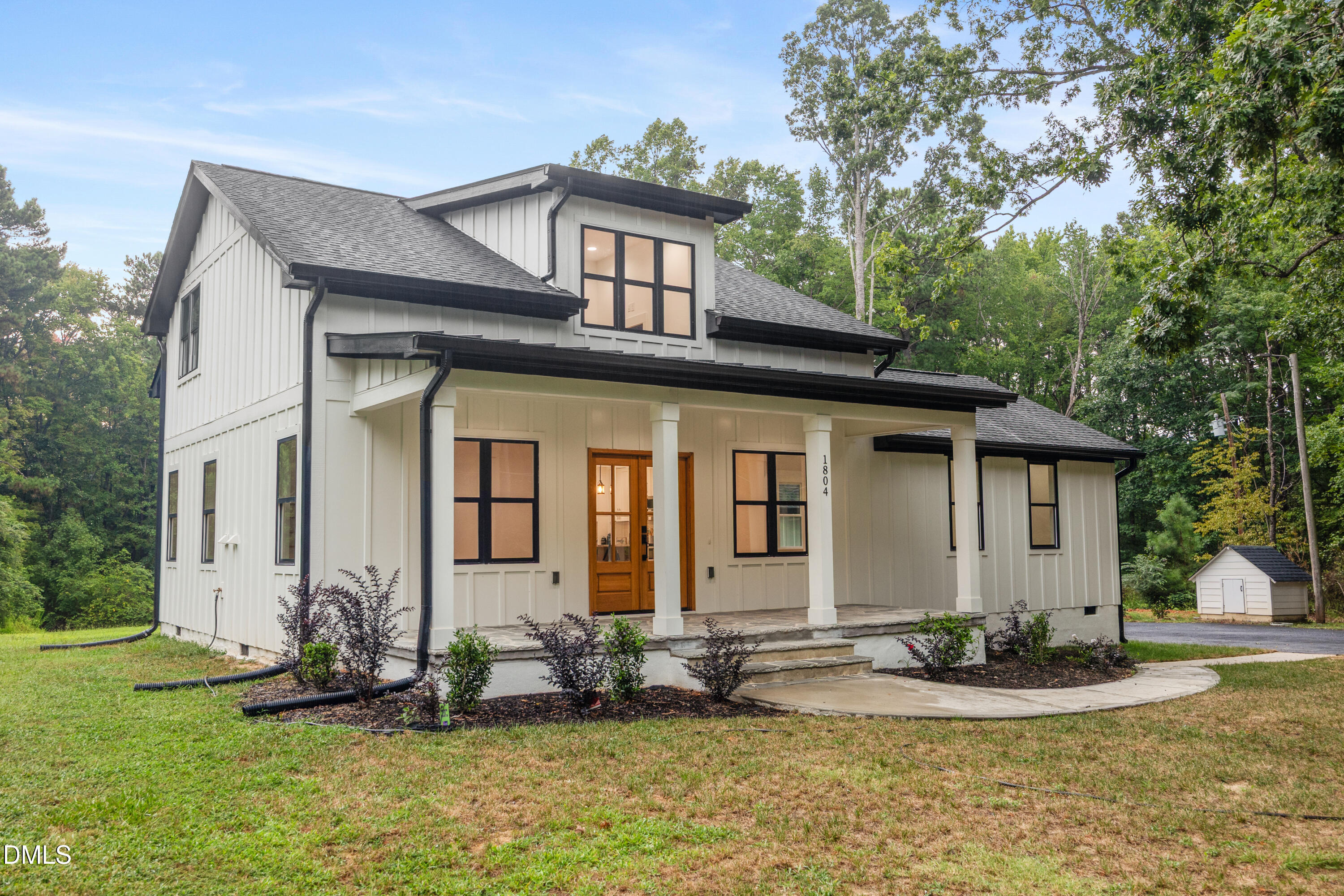 main property photo 1