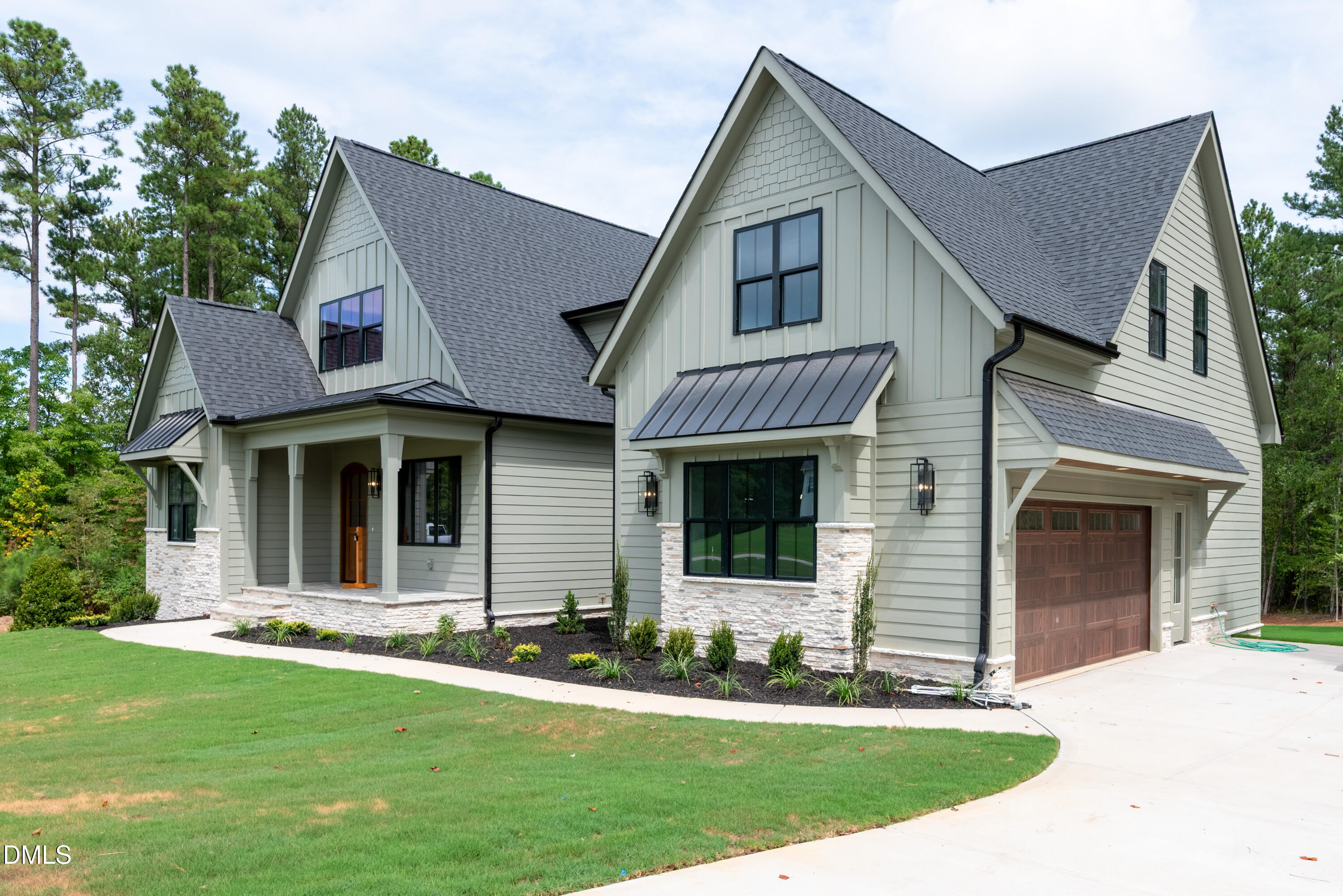 main property photo 80