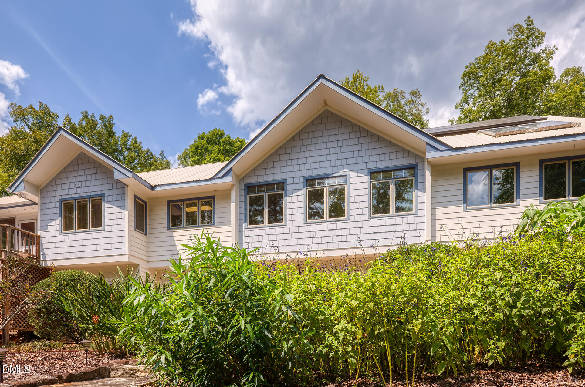 main property photo 59