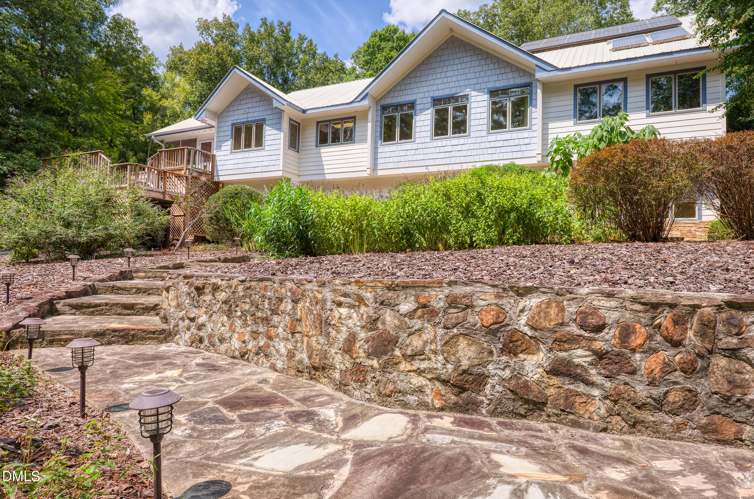 main property photo 60
