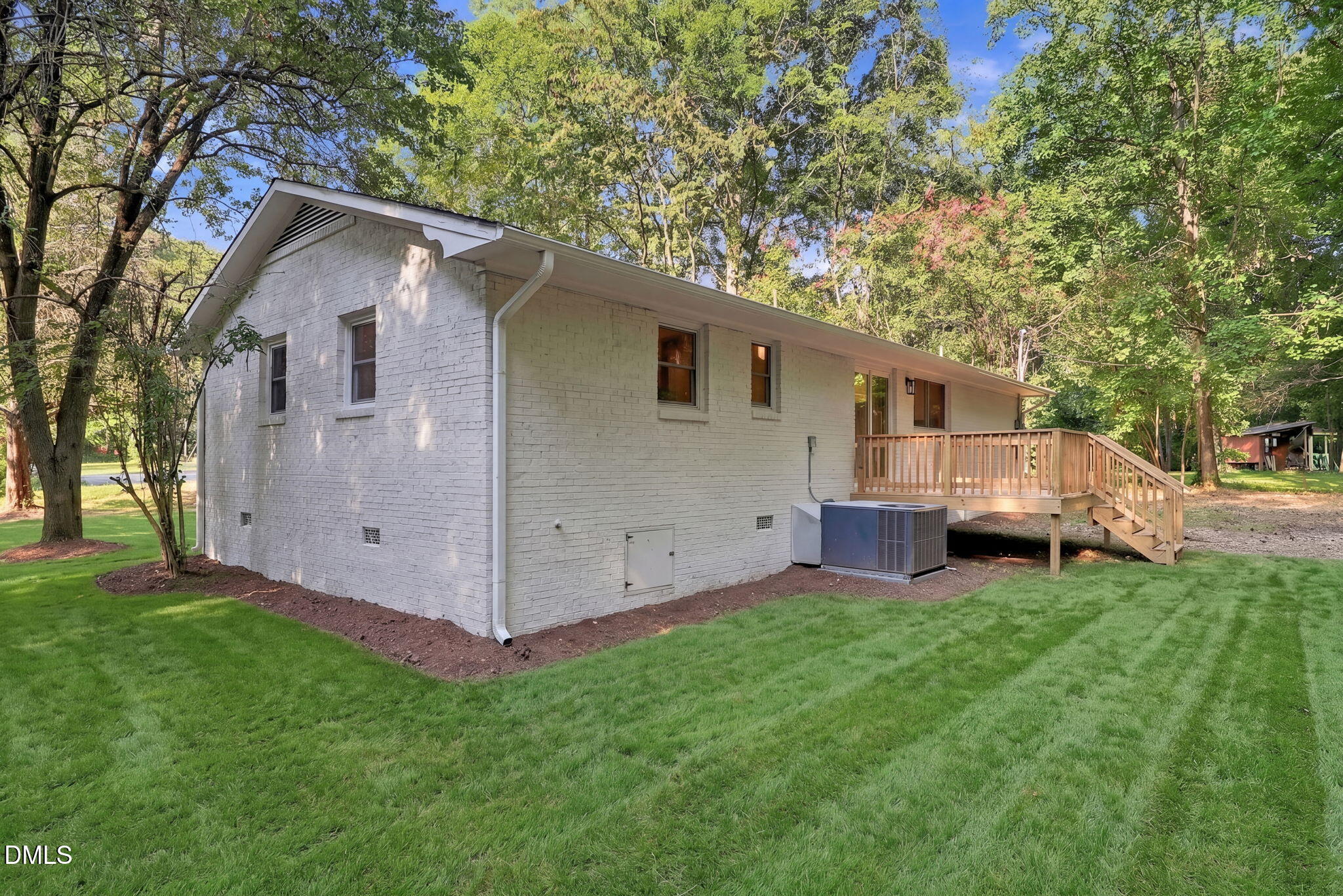 main property photo 67