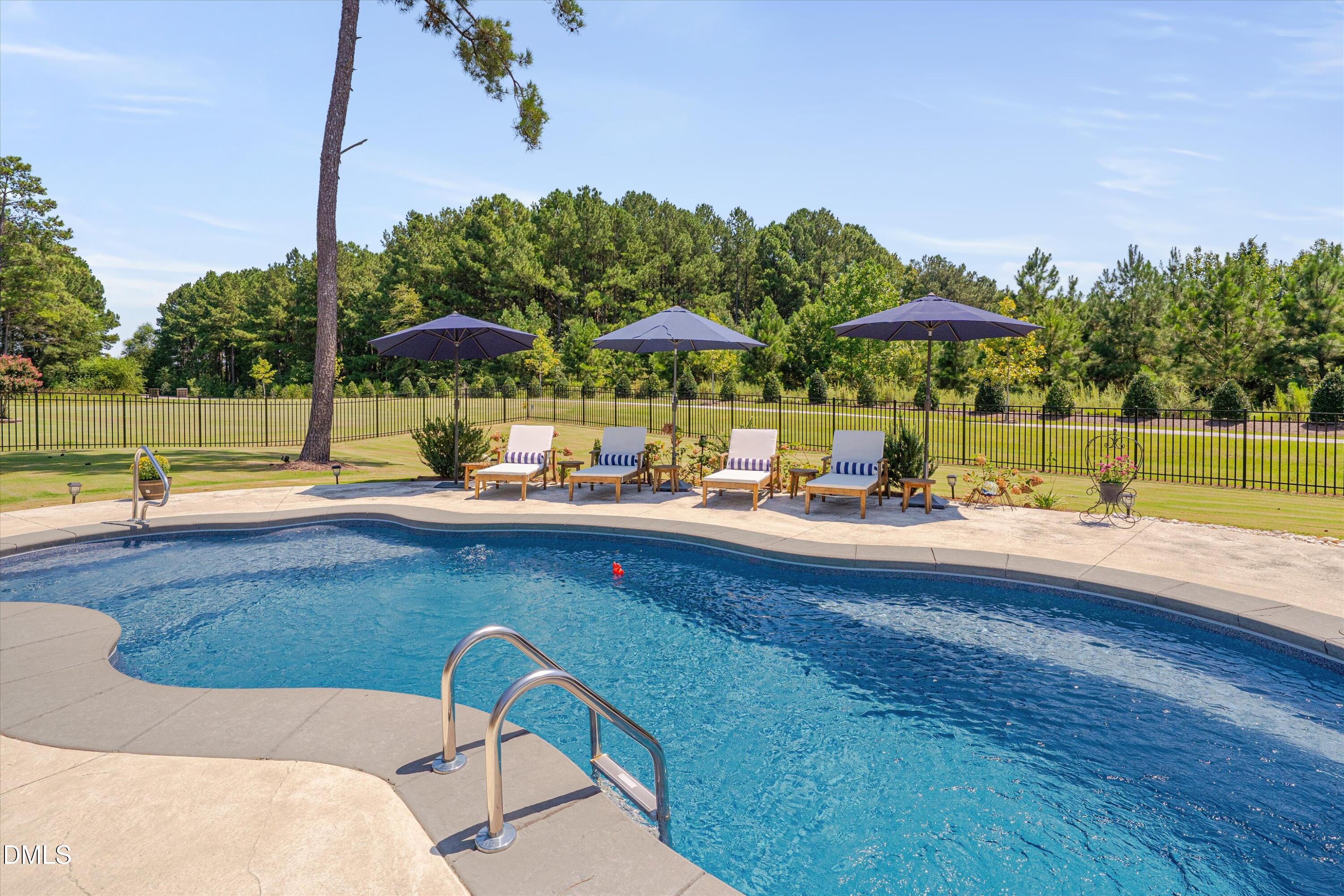 main property photo 58