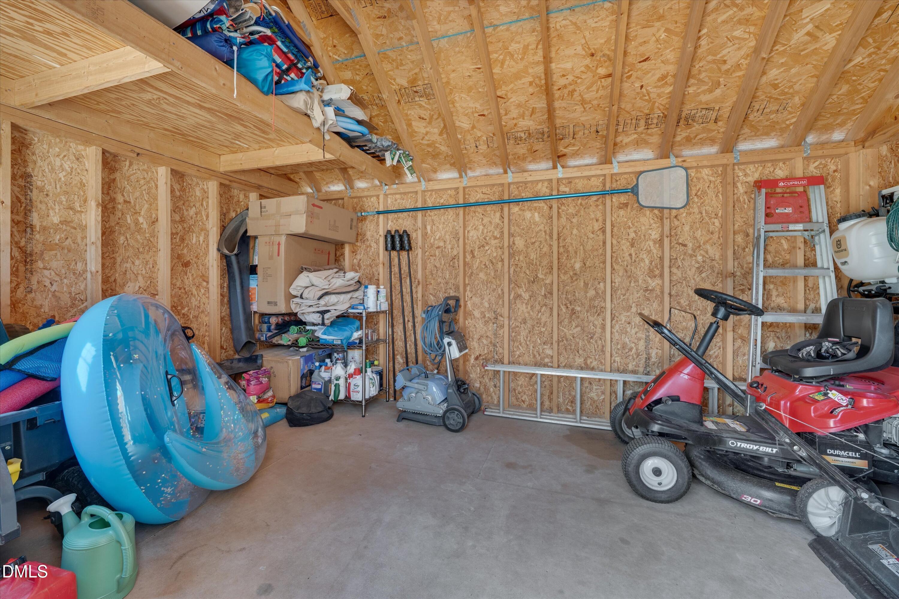 main property photo 61