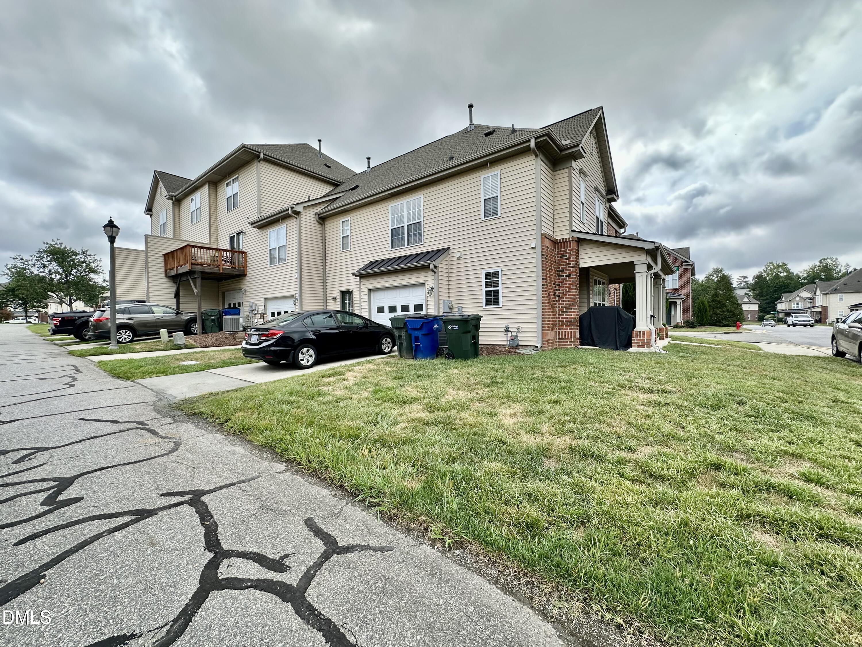 main property photo 15
