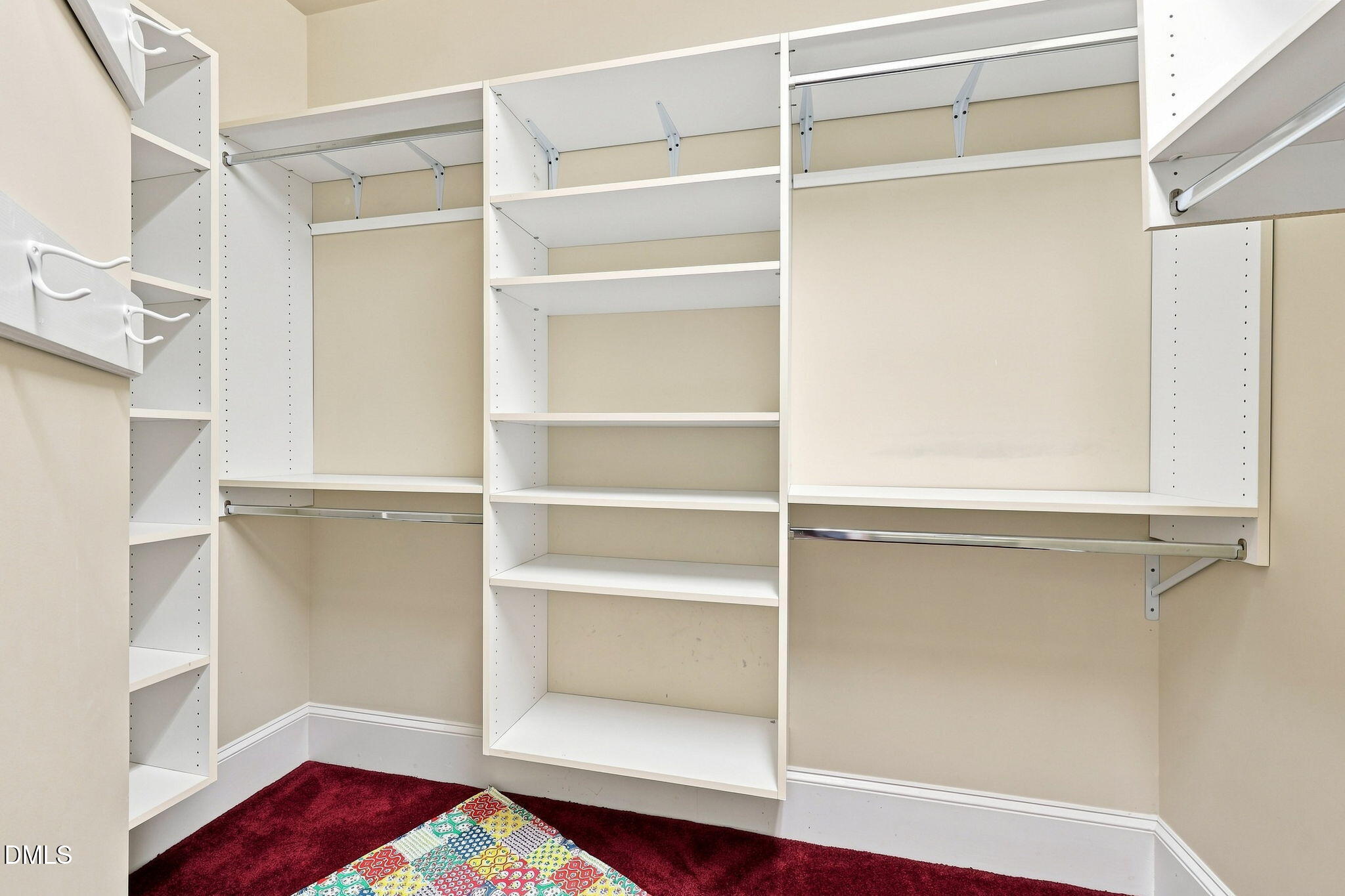 main property photo 22