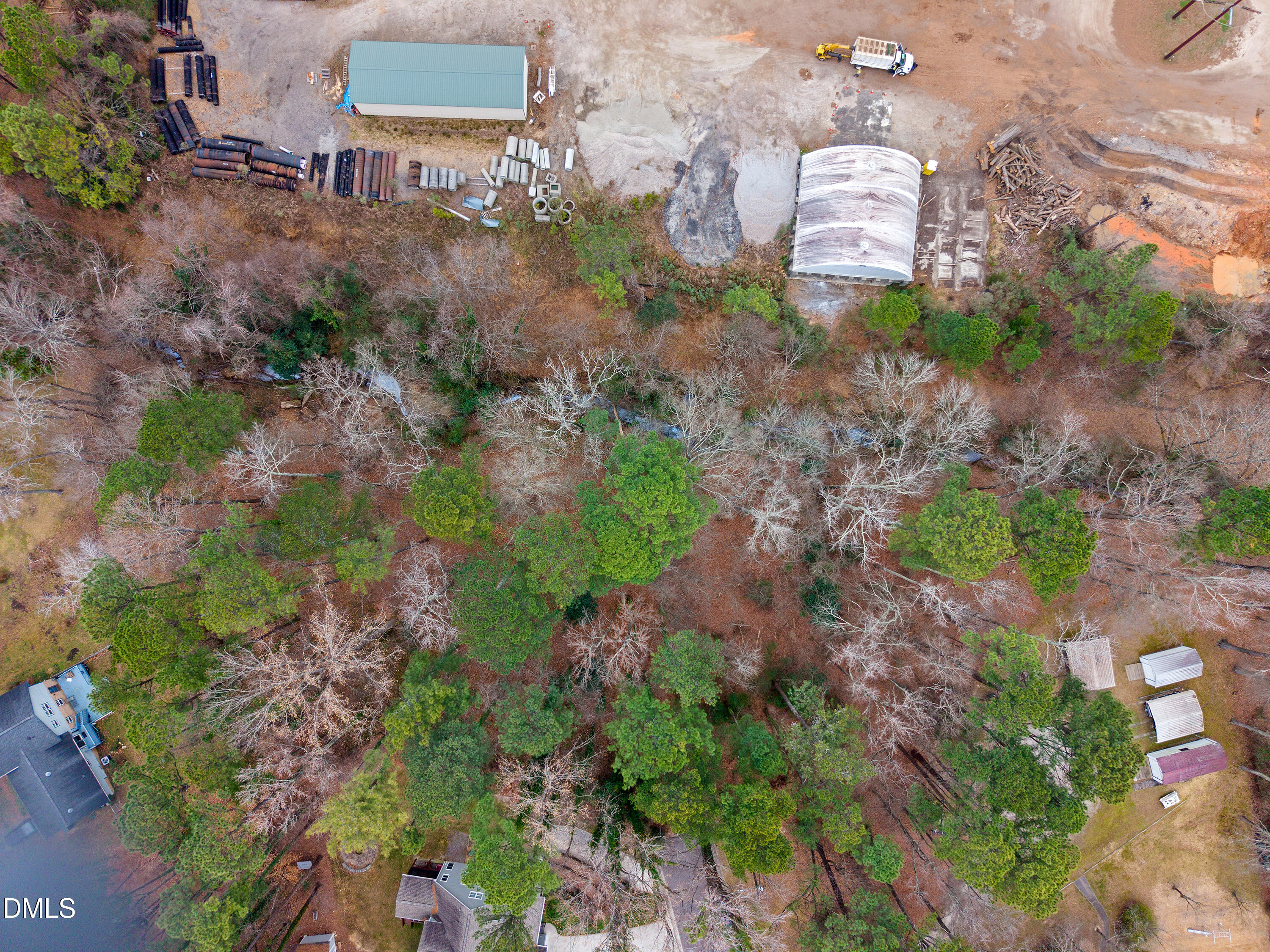 main property photo 8