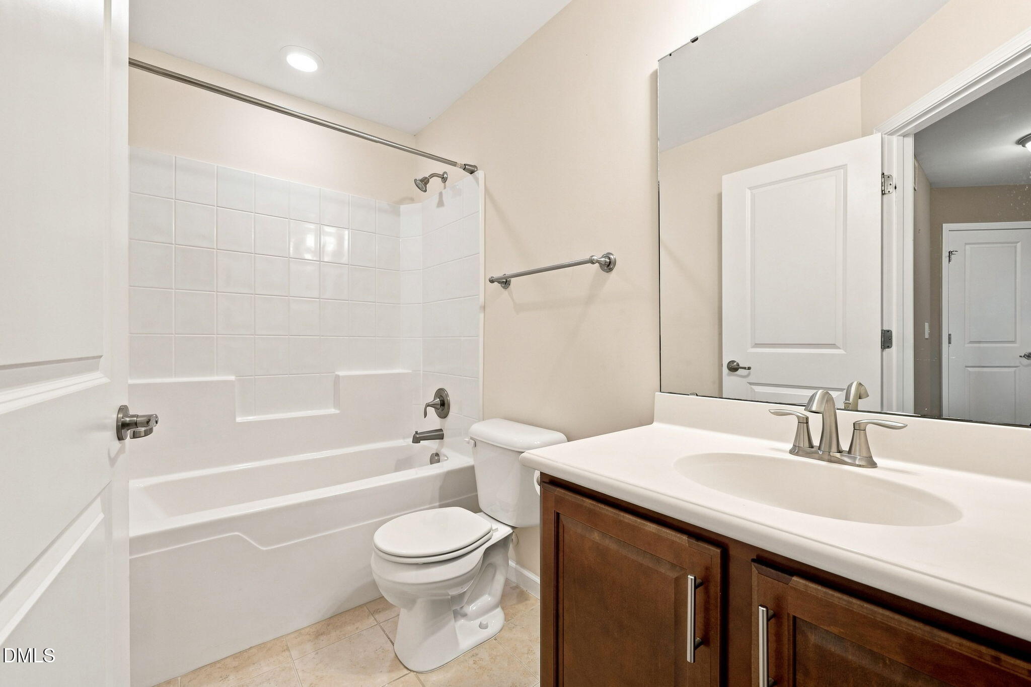 main property photo 59