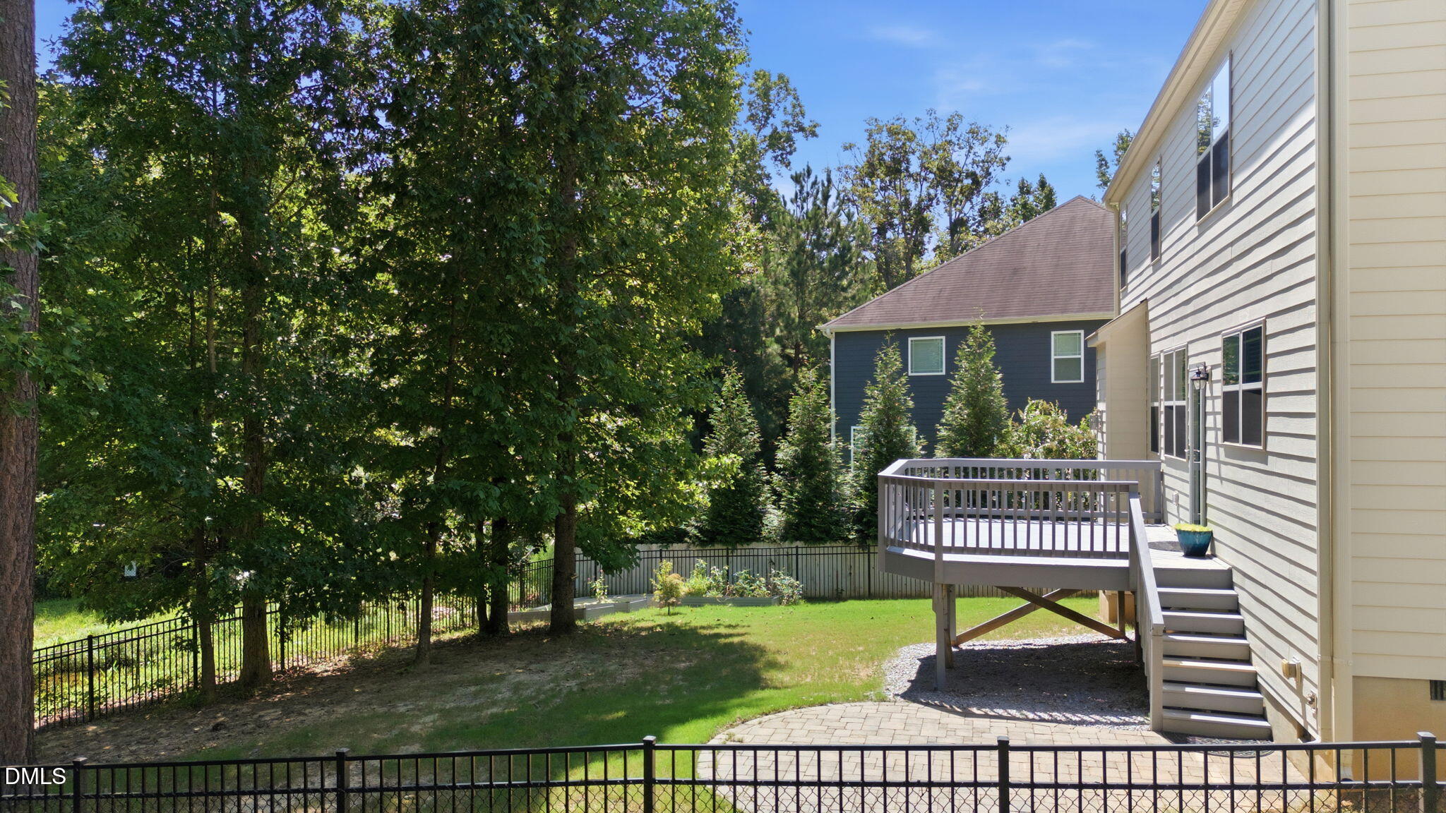 main property photo 66