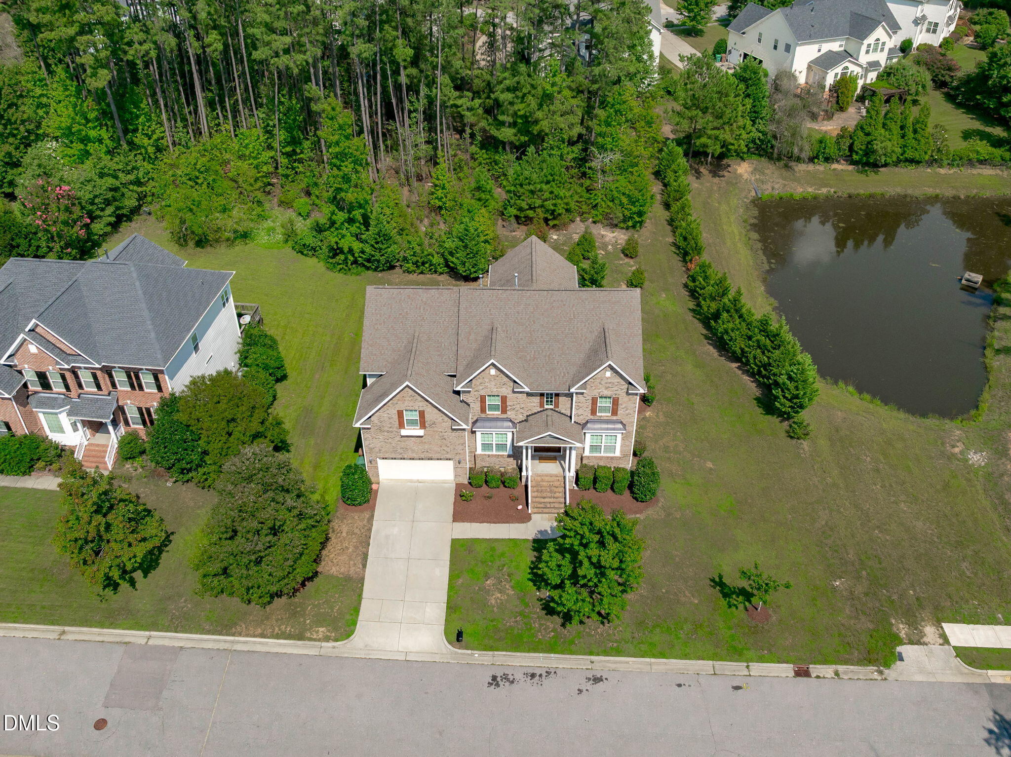main property photo 4