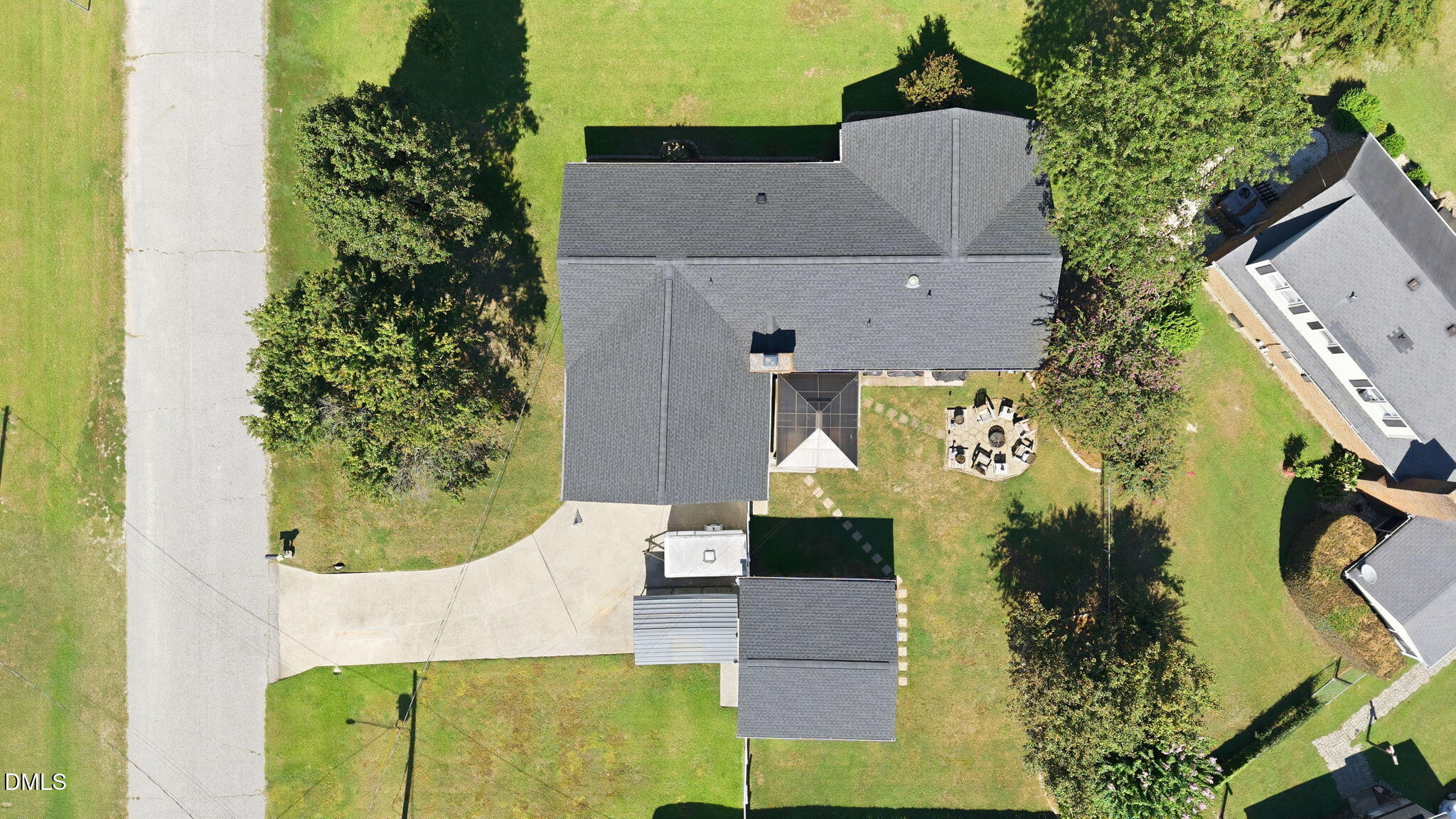 main property photo 49
