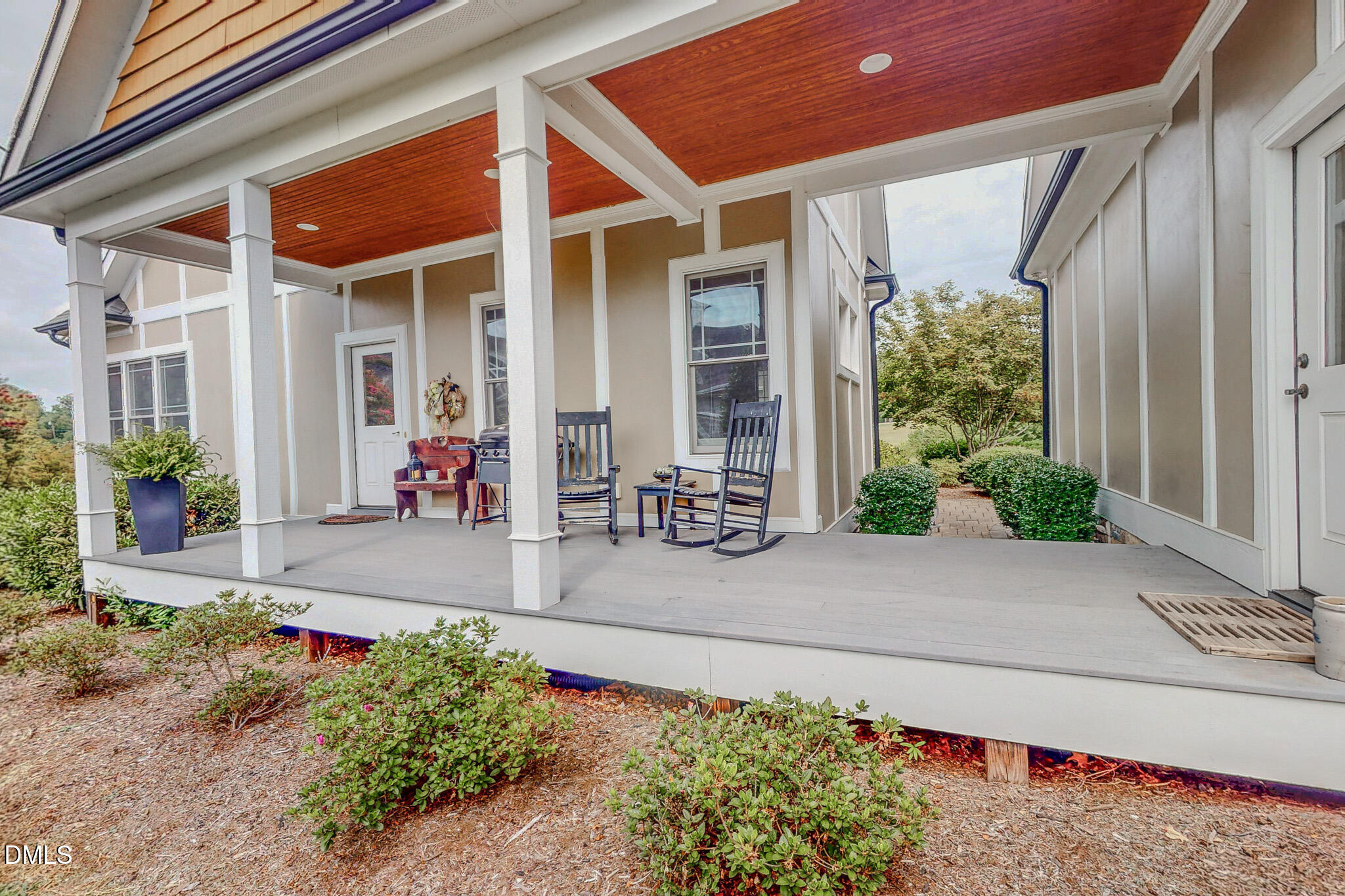 main property photo 84