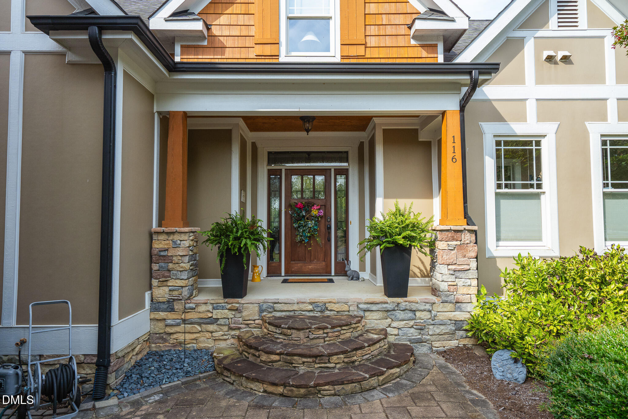 main property photo 88