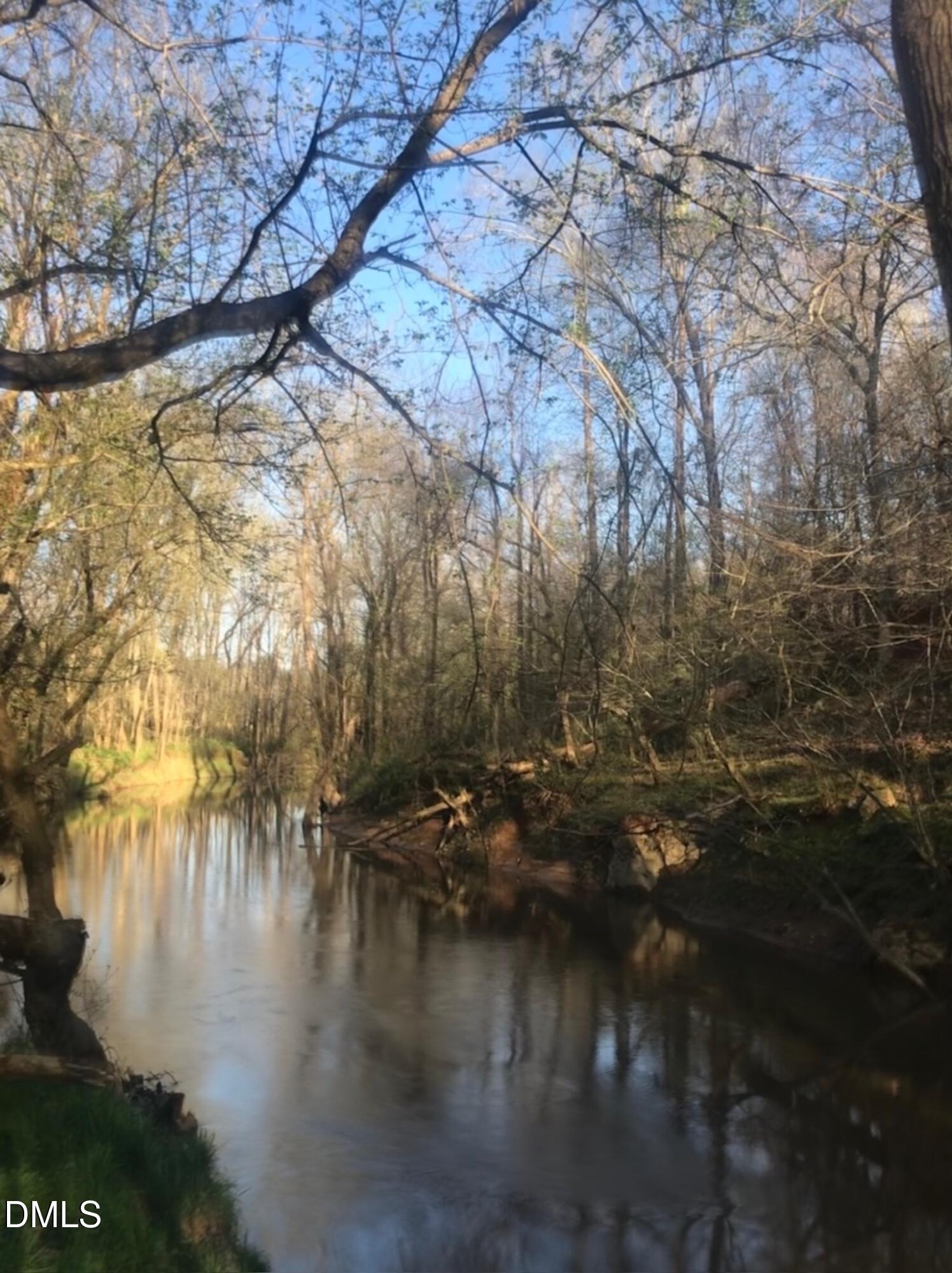 main property photo 25