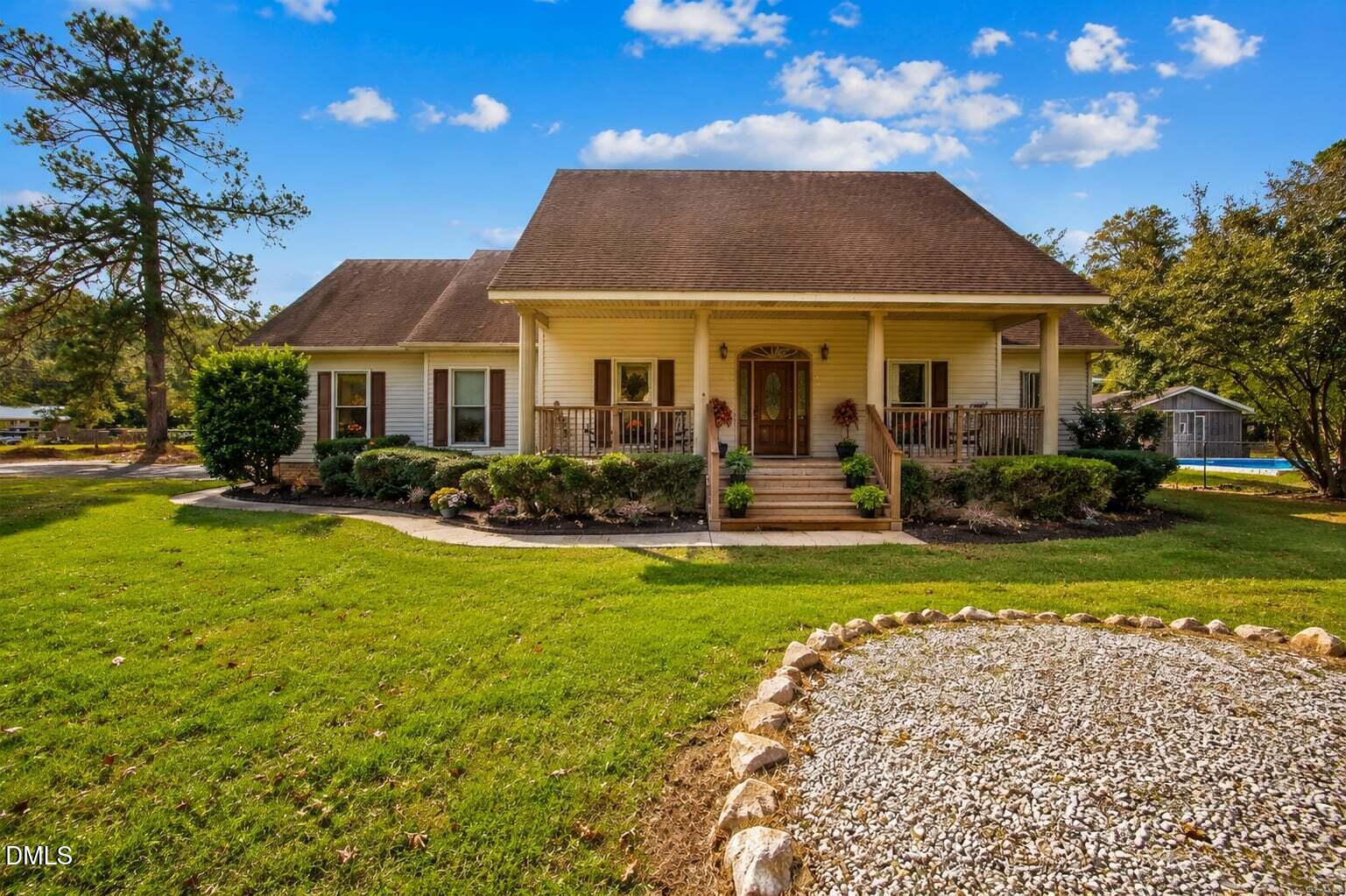 main property photo 1