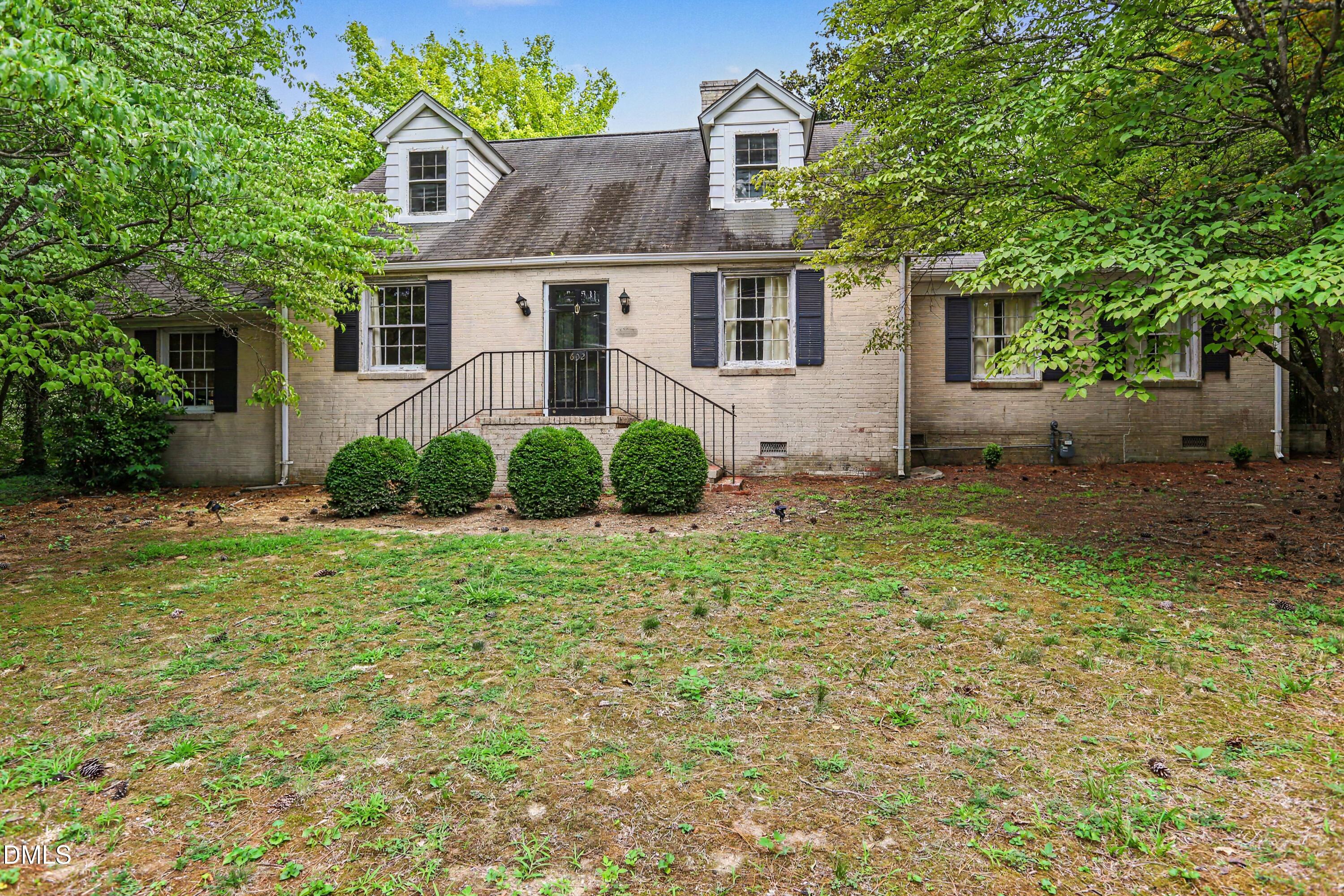 main property photo 1