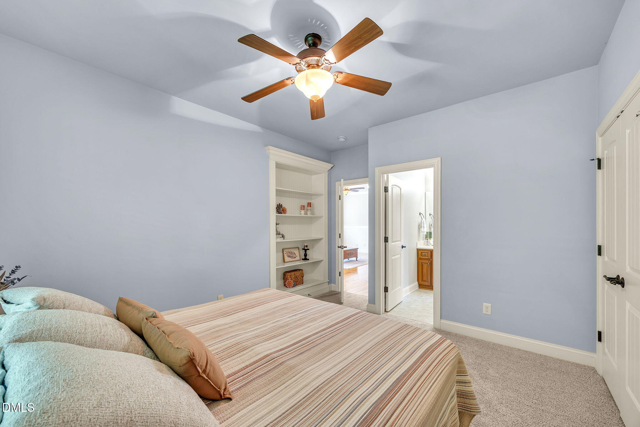 main property photo 54