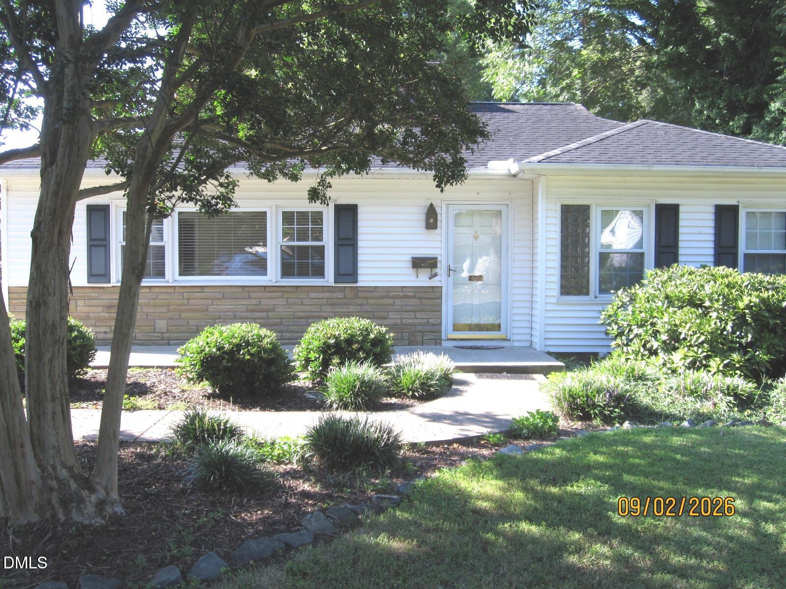 main property photo 15