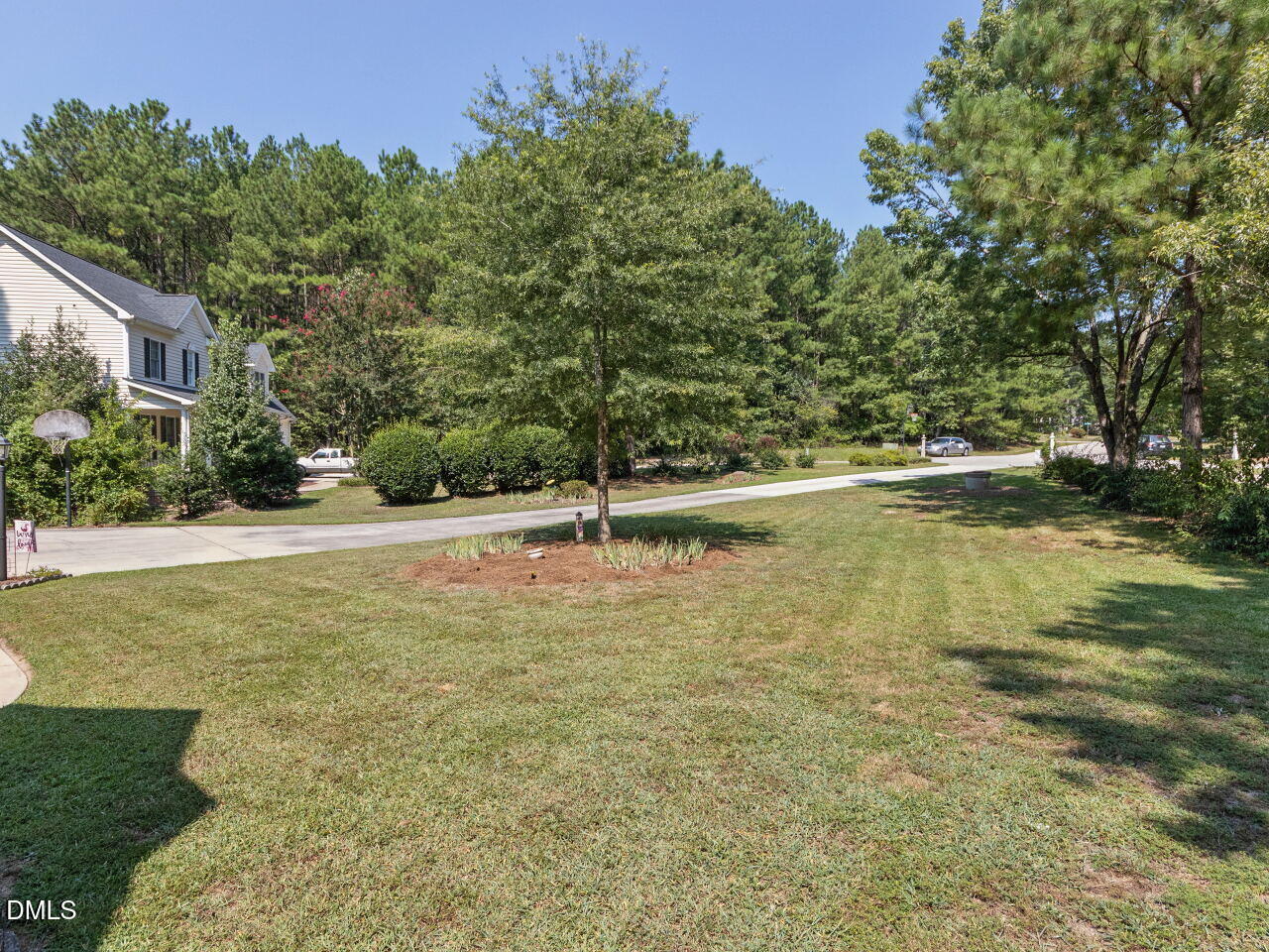 main property photo 29