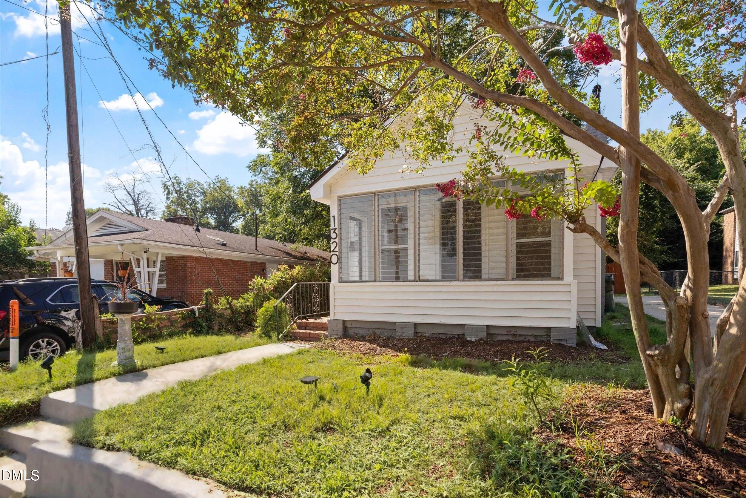 main property photo 33