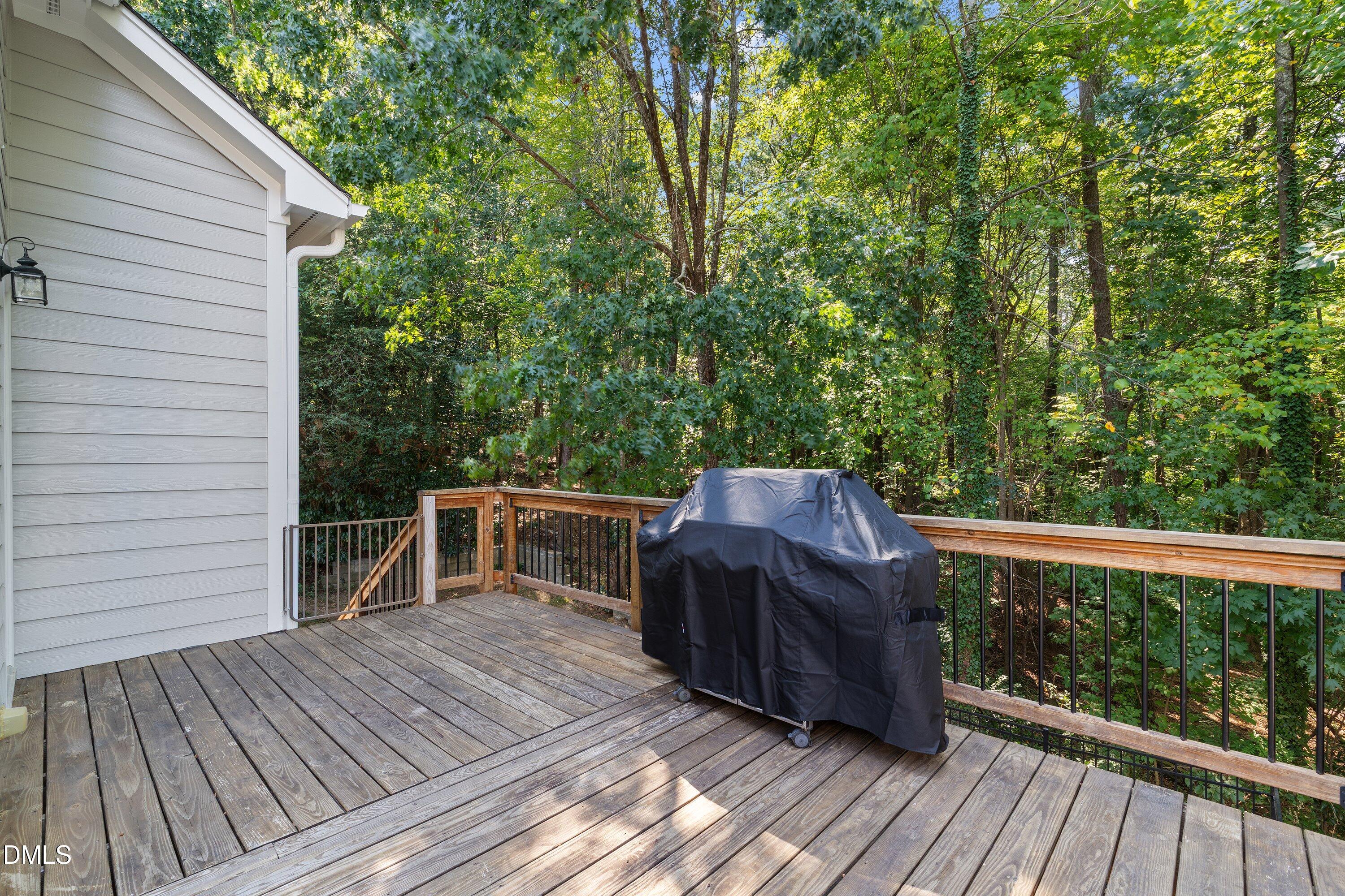 main property photo 47