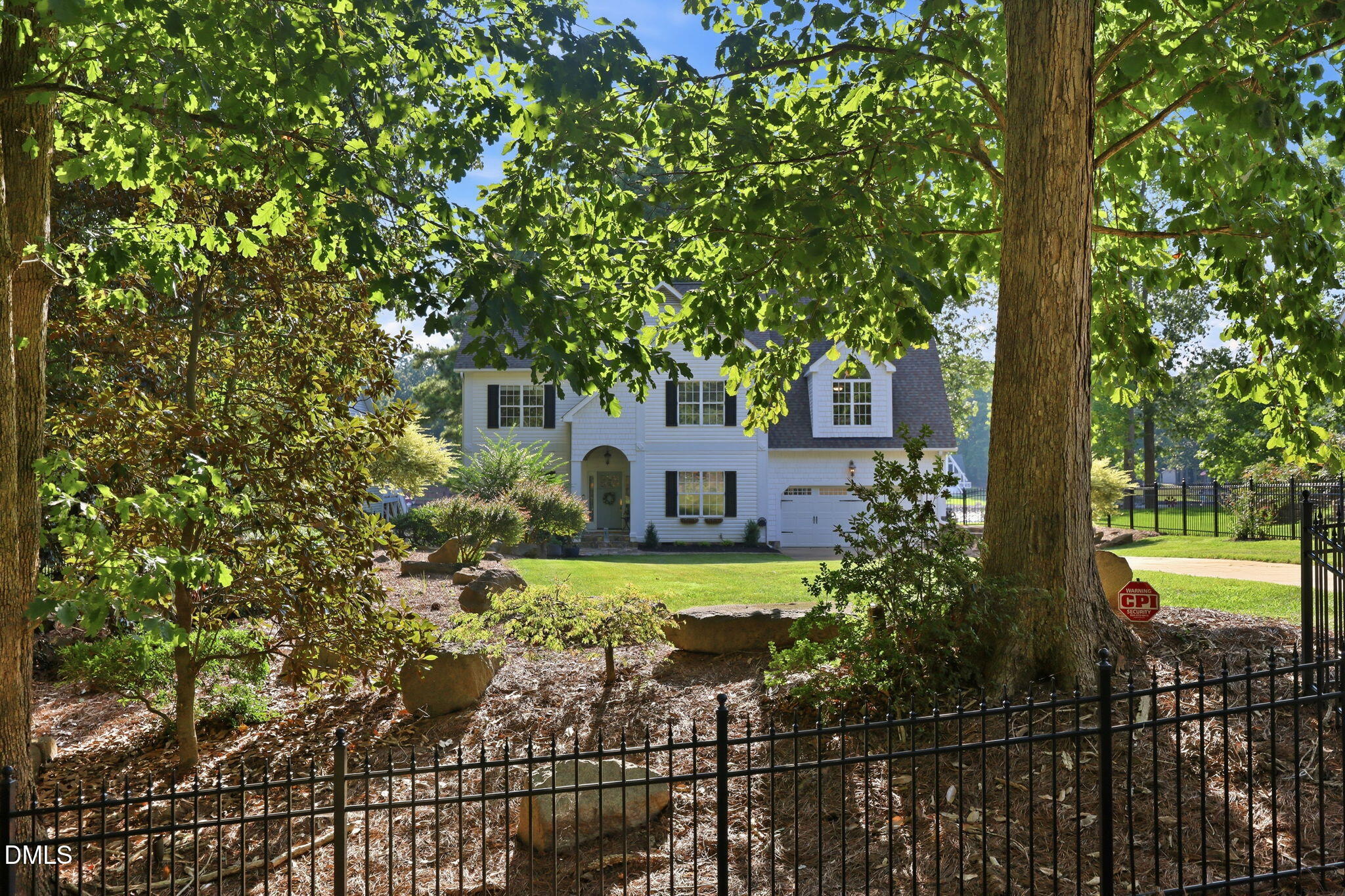 main property photo 51