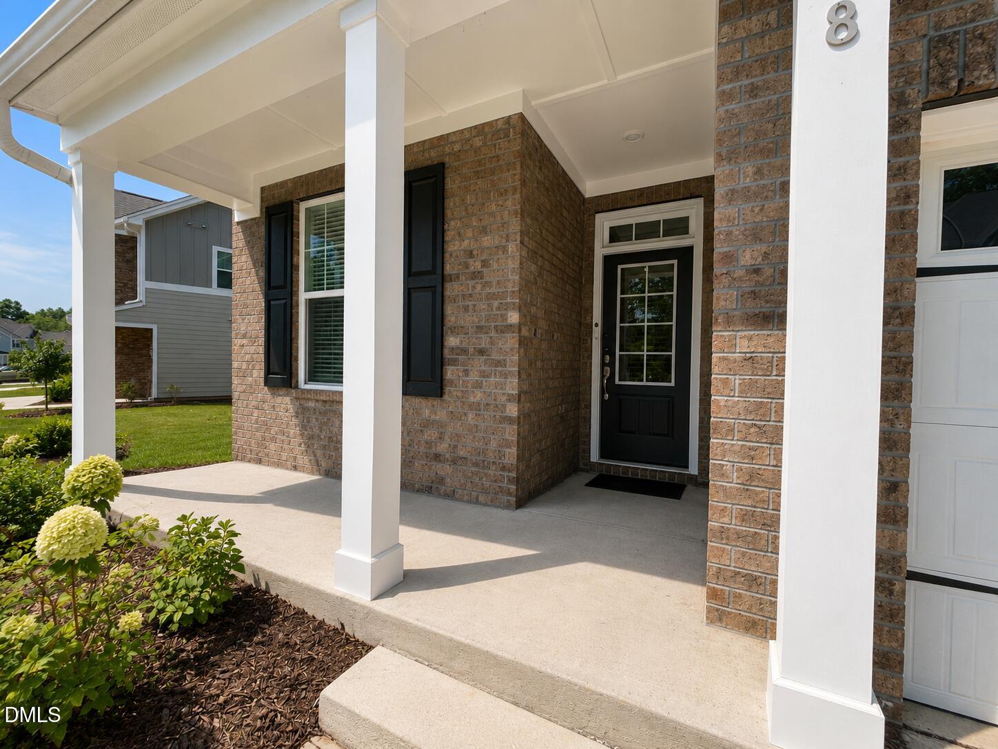 main property photo 11