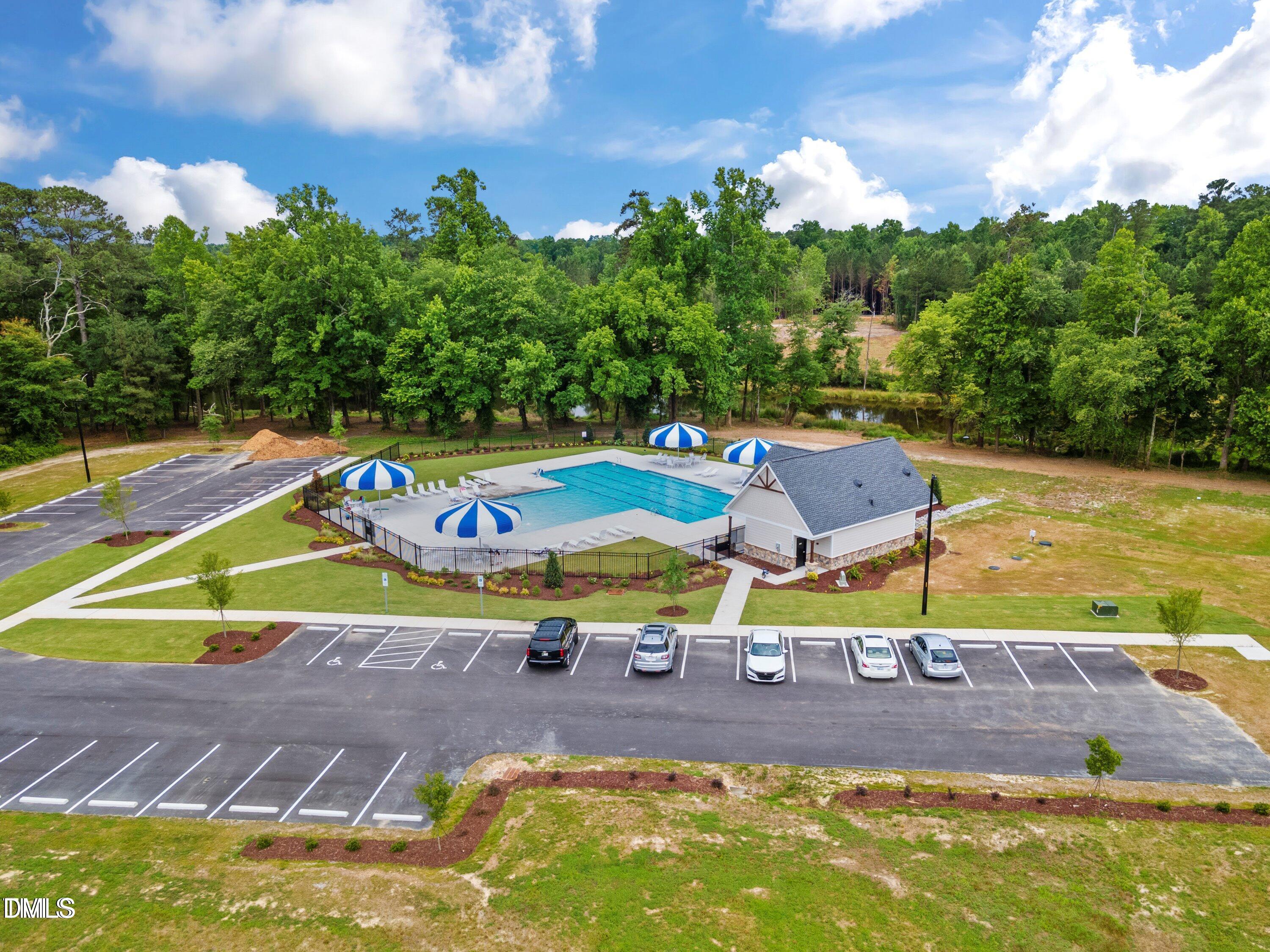 main property photo 46