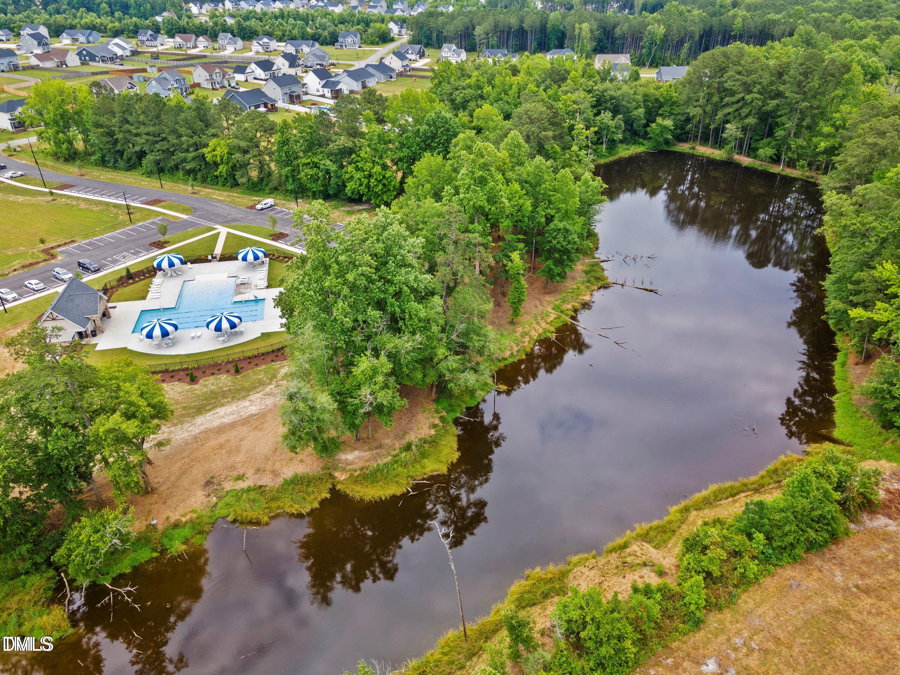 main property photo 48