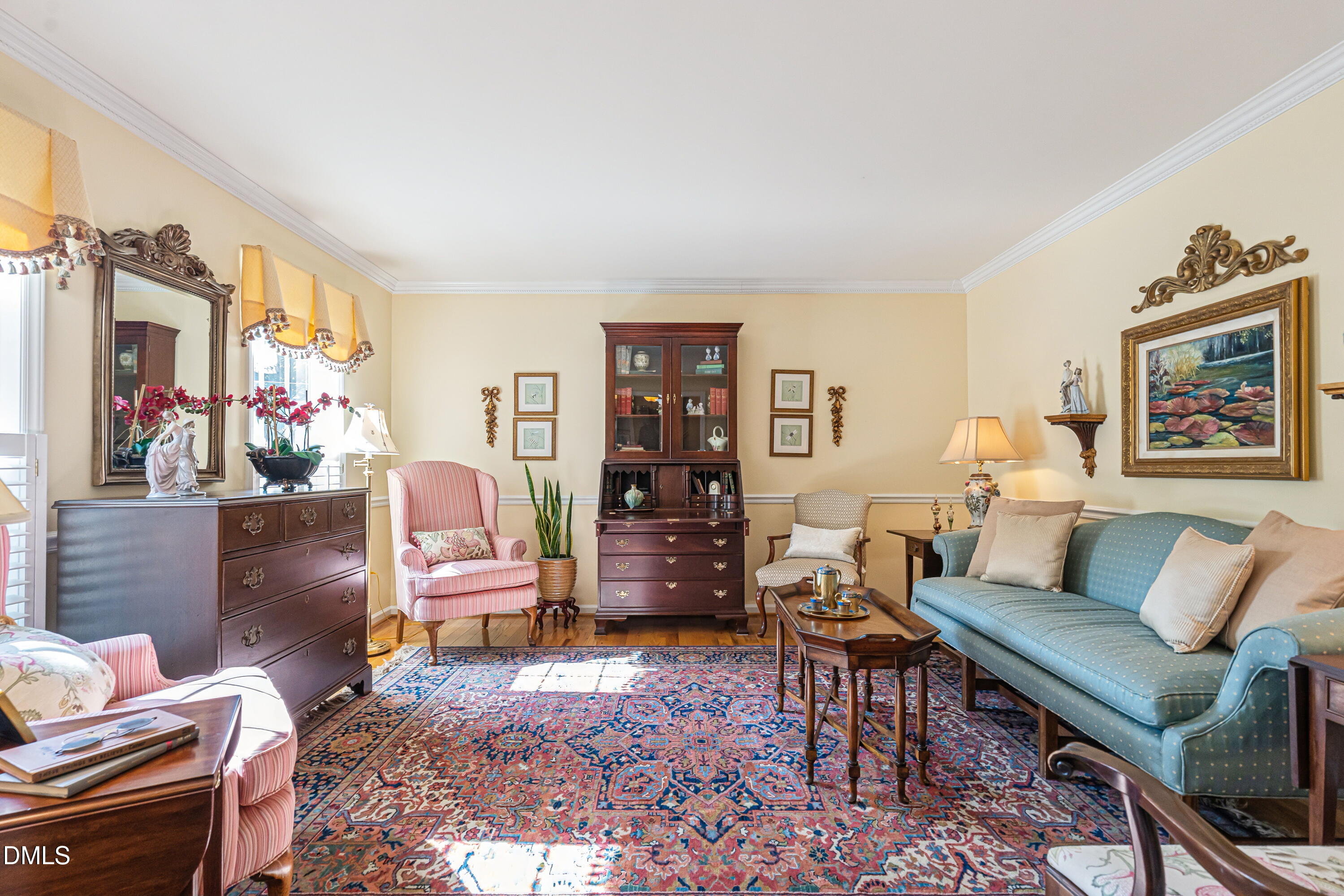 main property photo 7