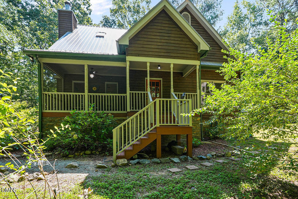 main property photo 8