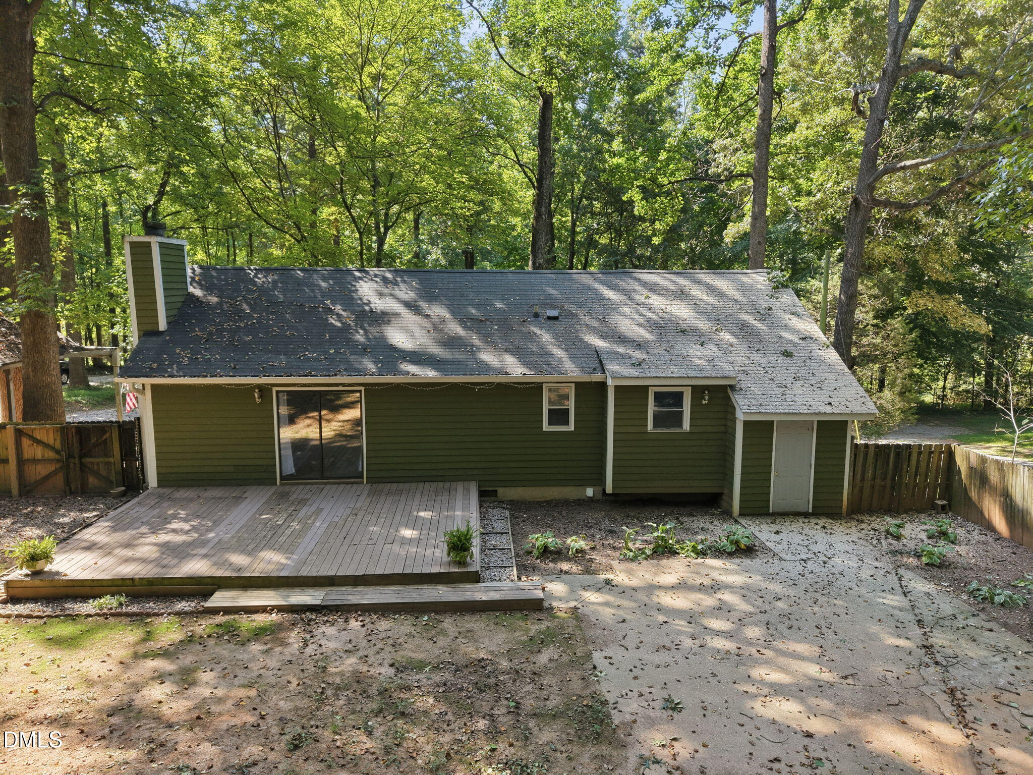 main property photo 39