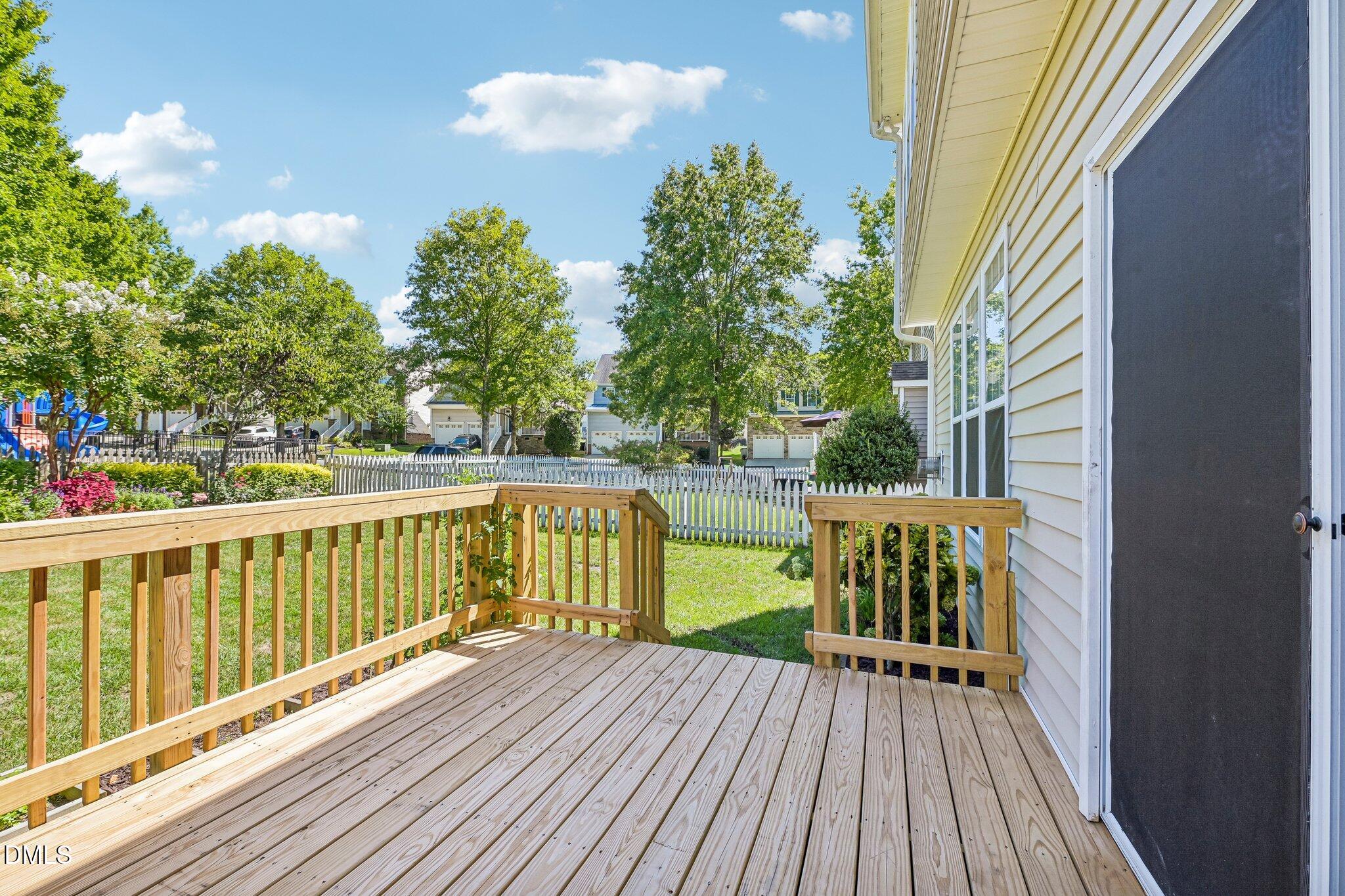 main property photo 54
