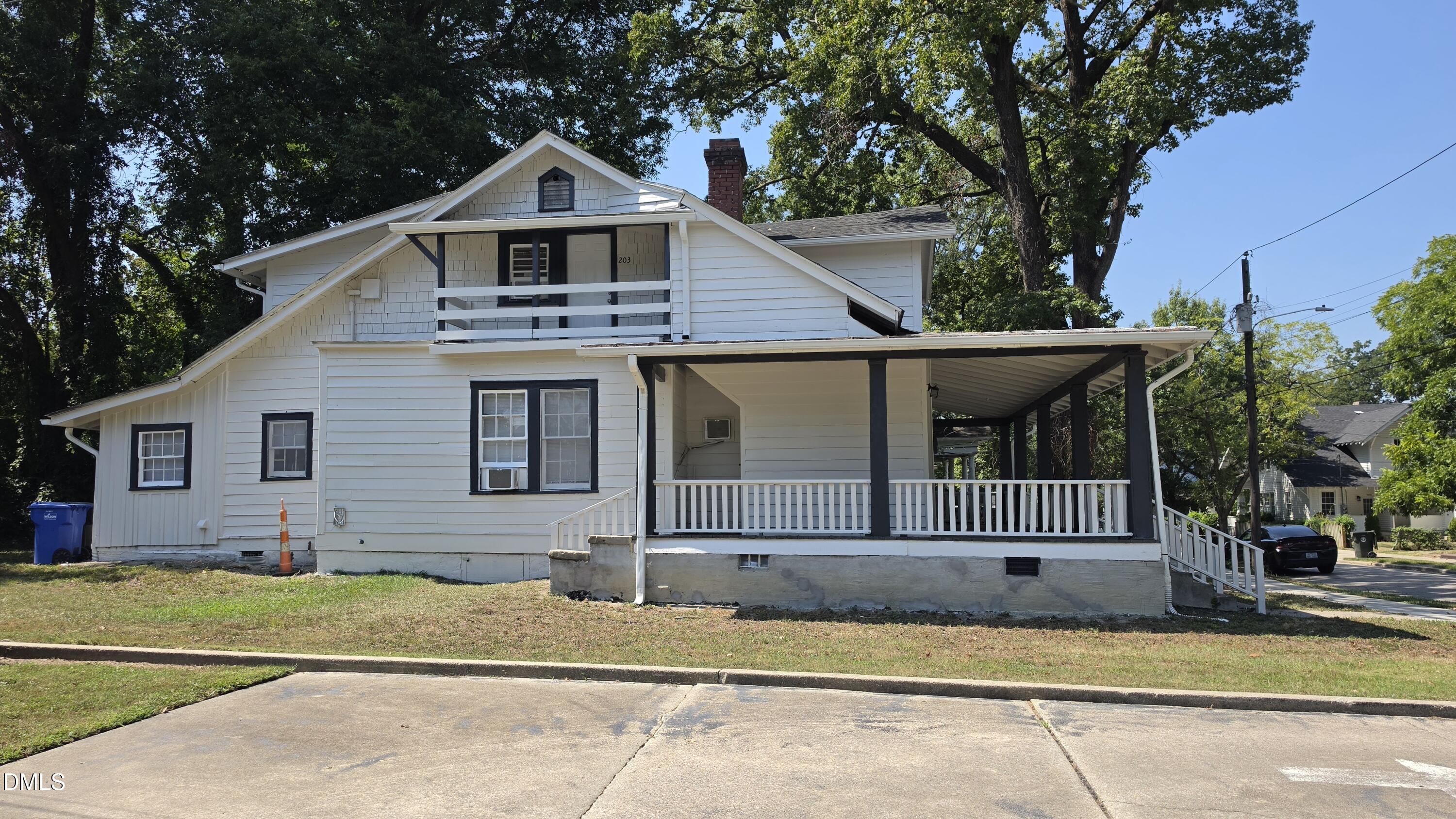 main property photo 35