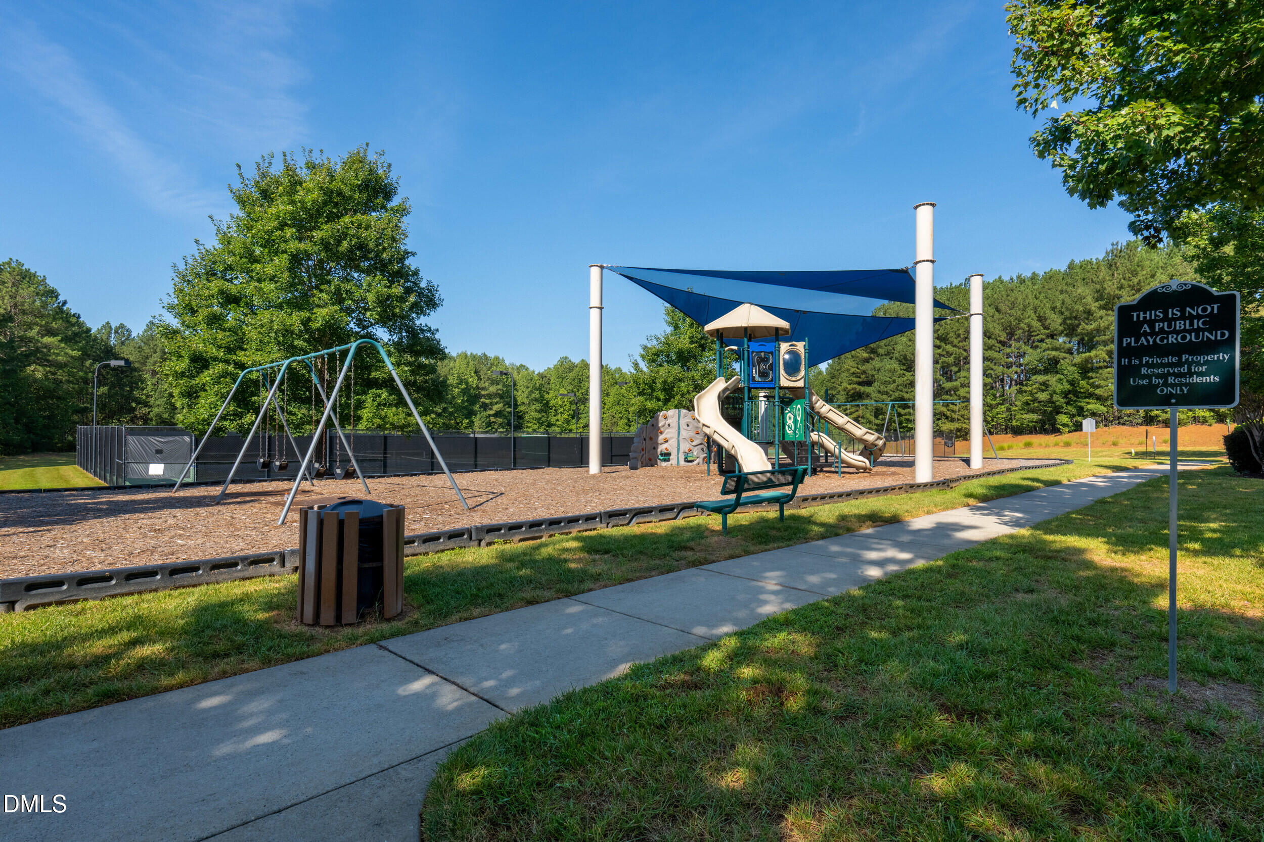 main property photo 89