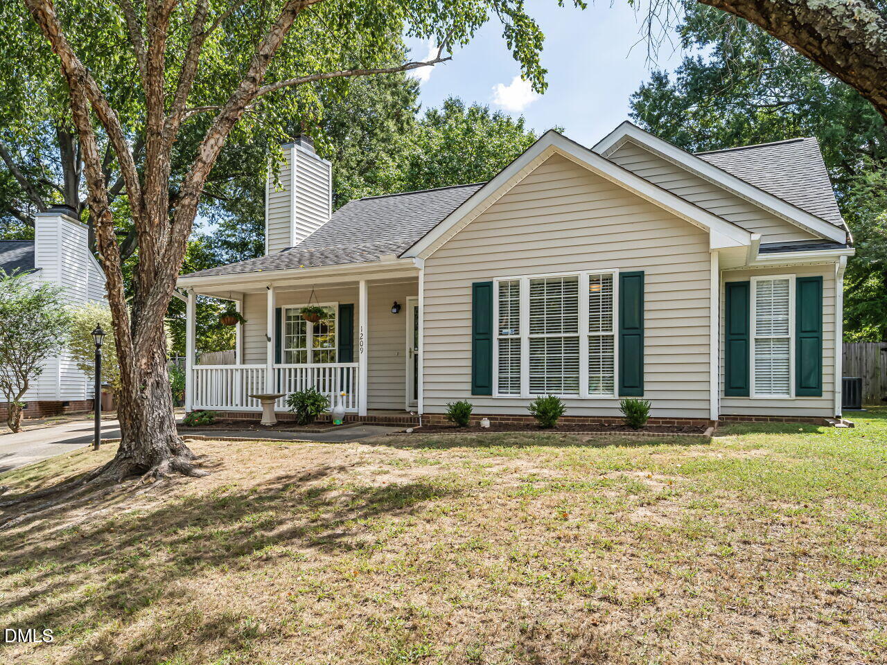 main property photo 2