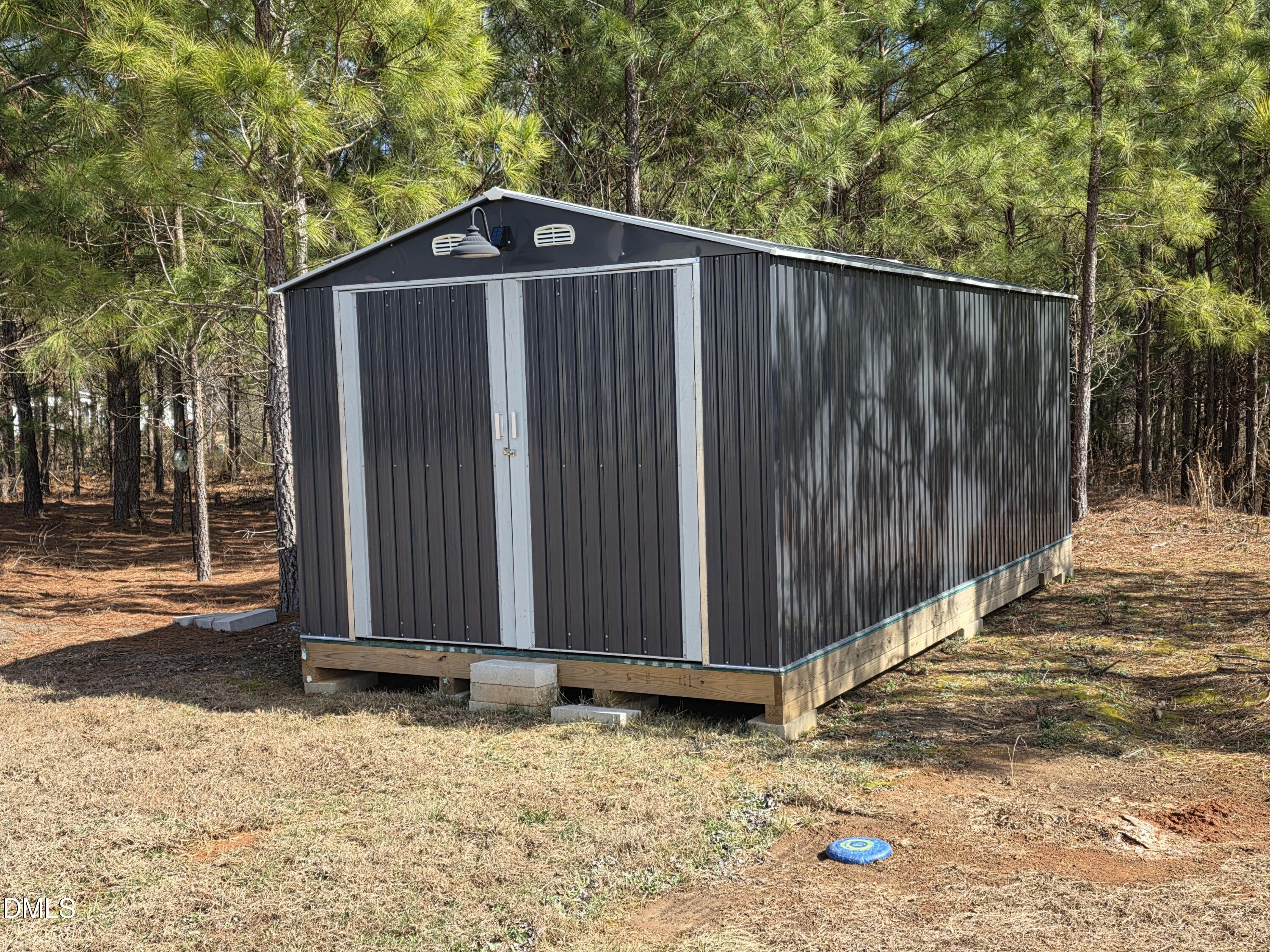 main property photo 16