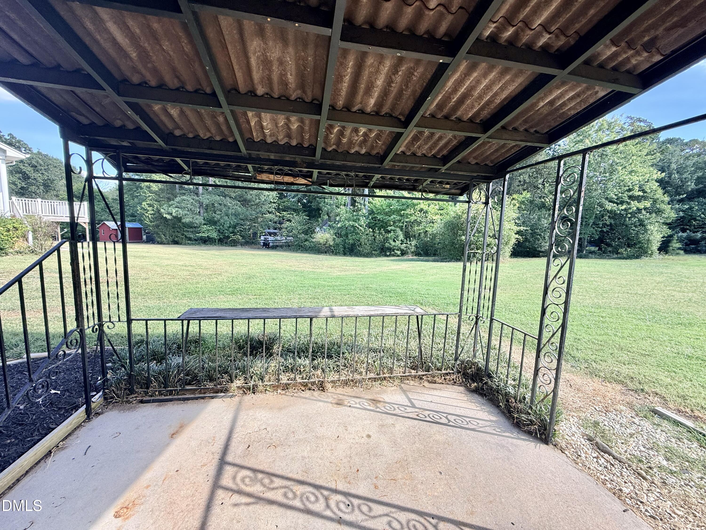 main property photo 44