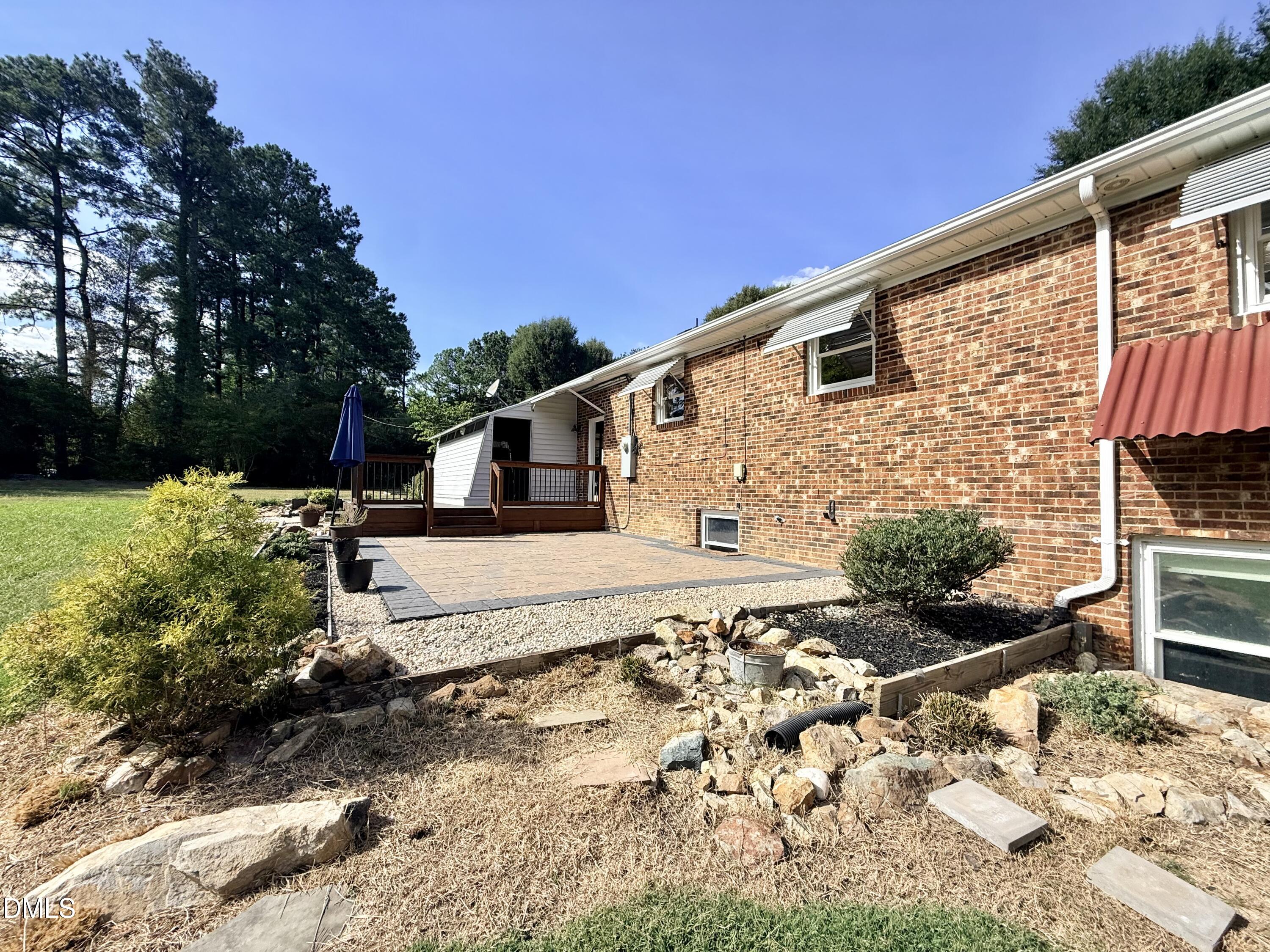 main property photo 45