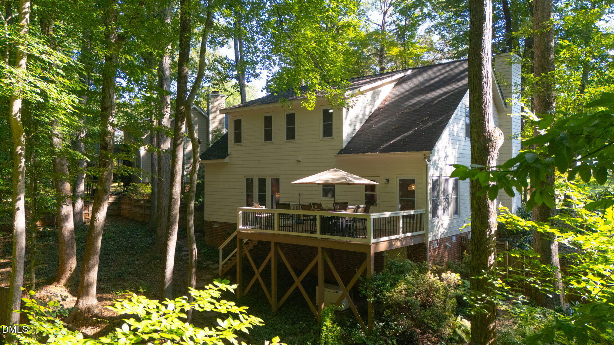main property photo 31