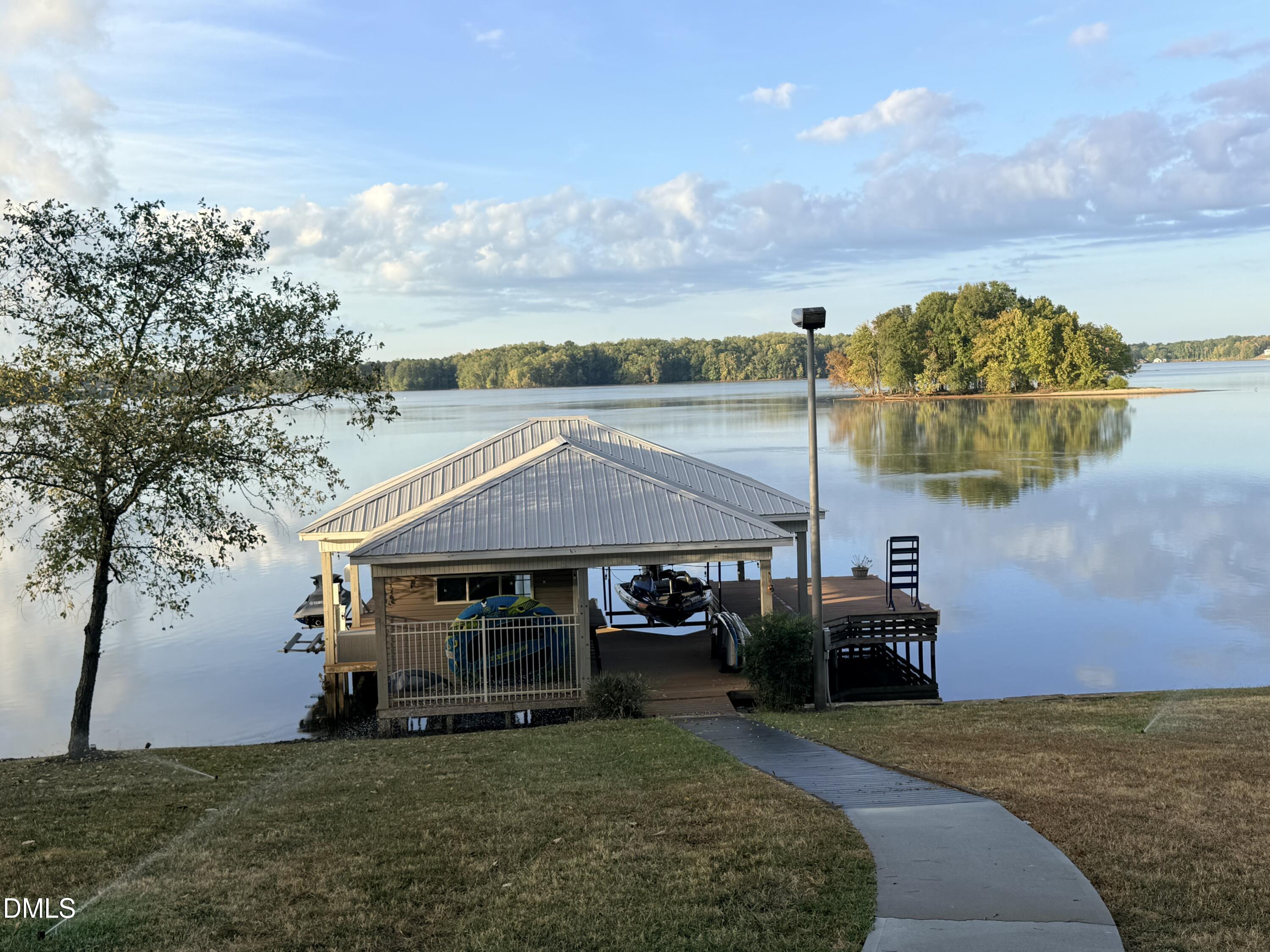 main property photo 64