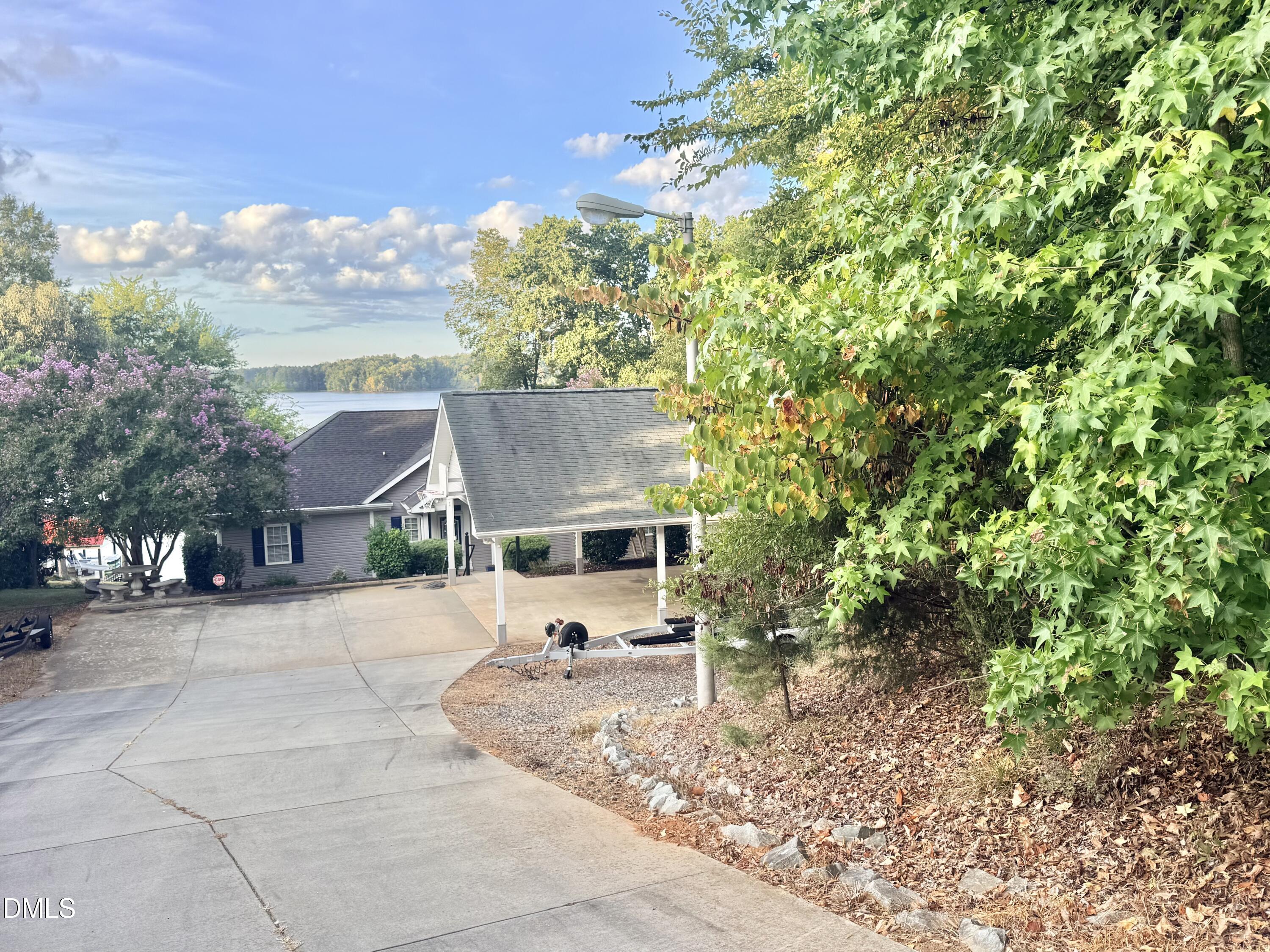 main property photo 81