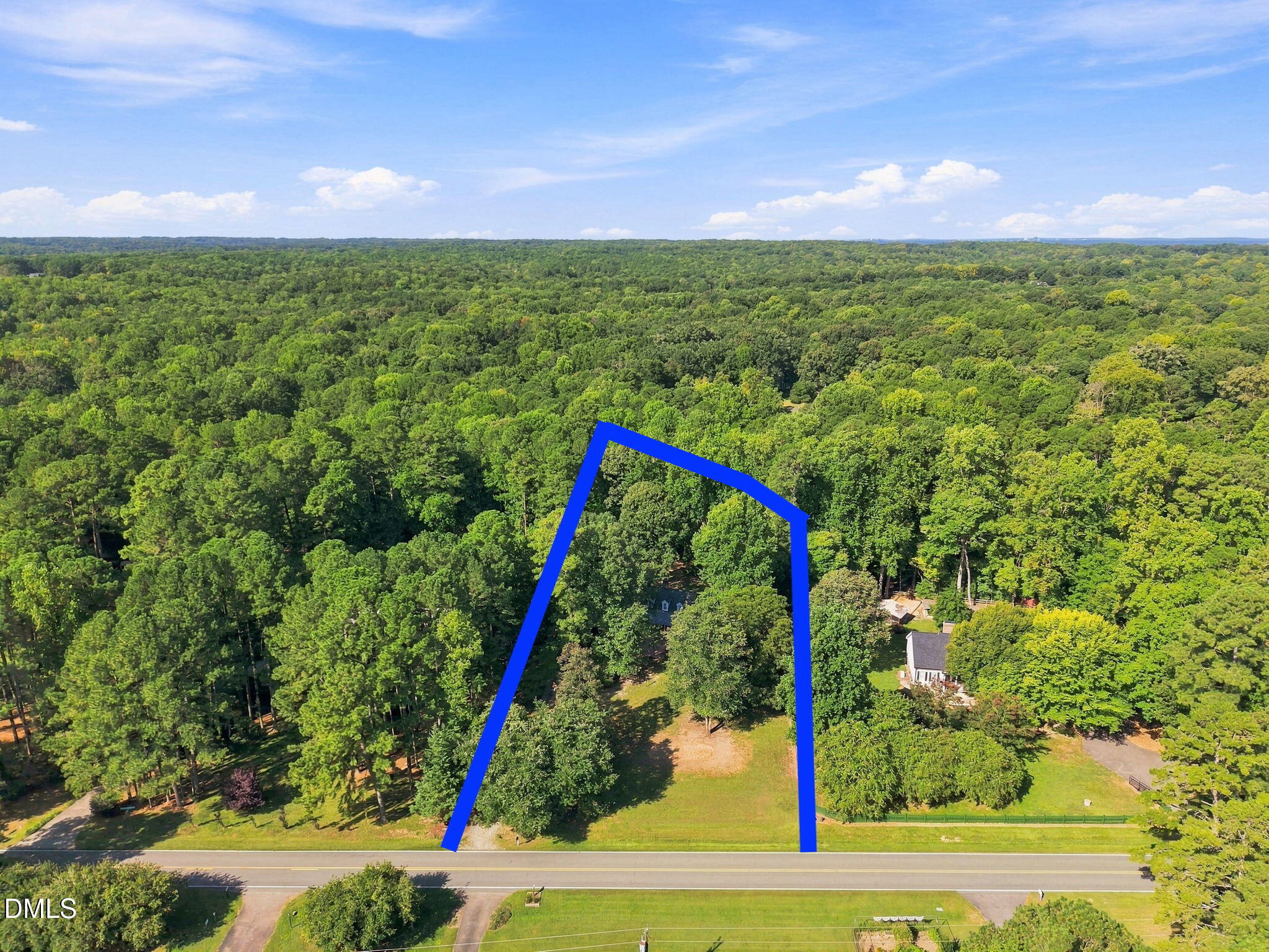 main property photo 41