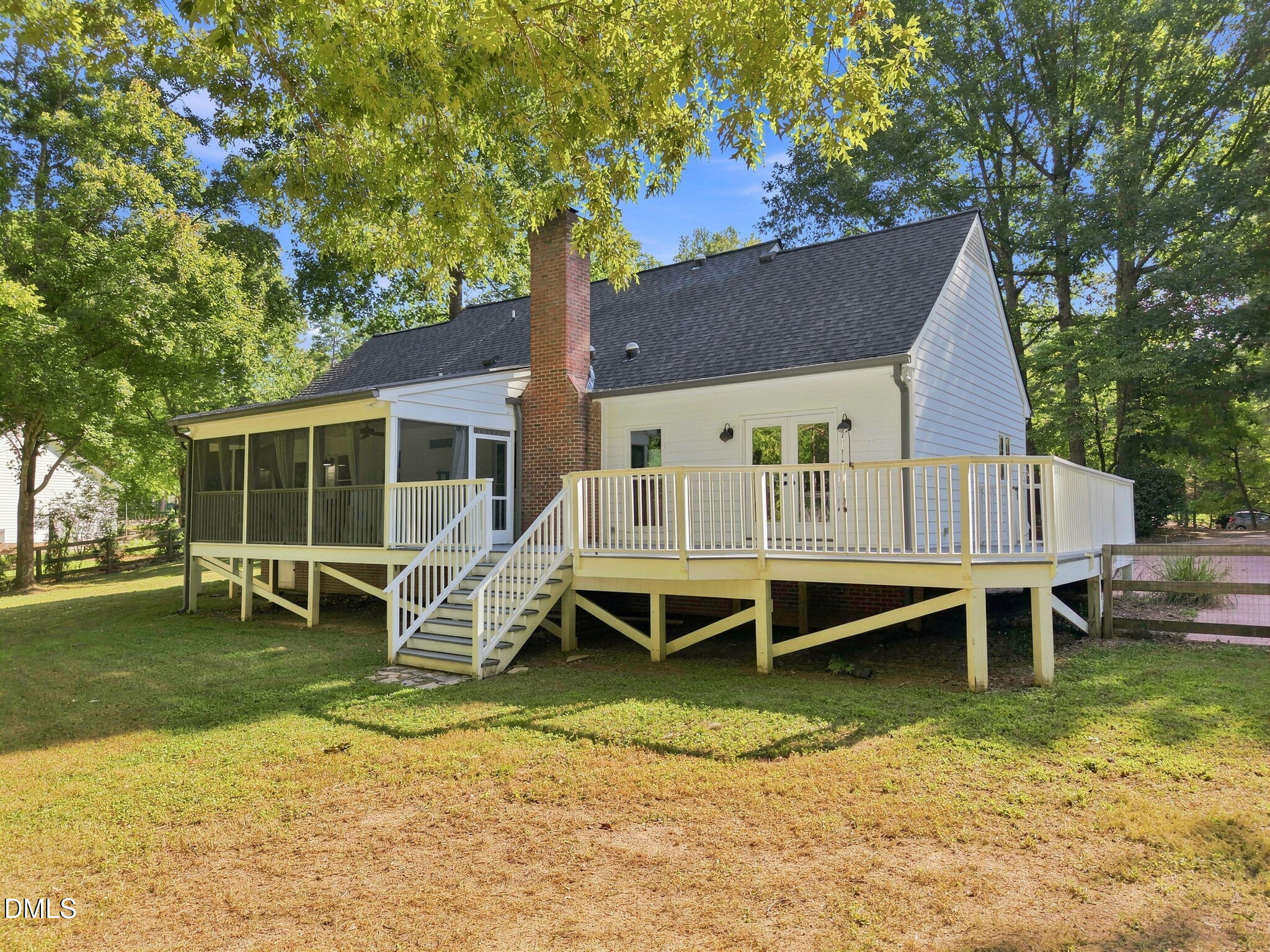 main property photo 46