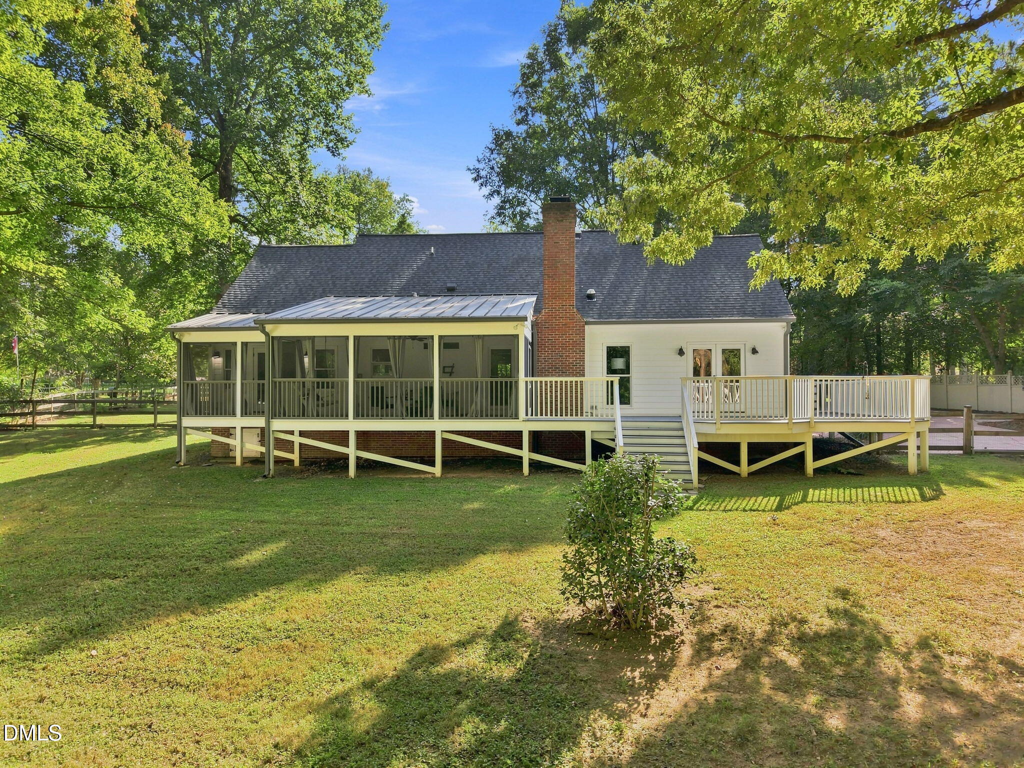 main property photo 48