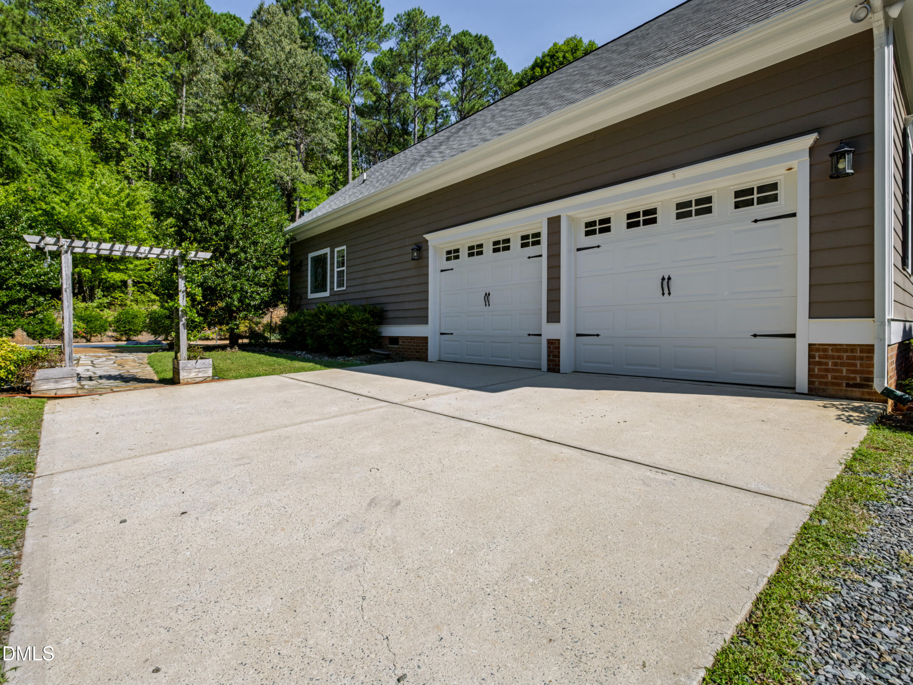 main property photo 63
