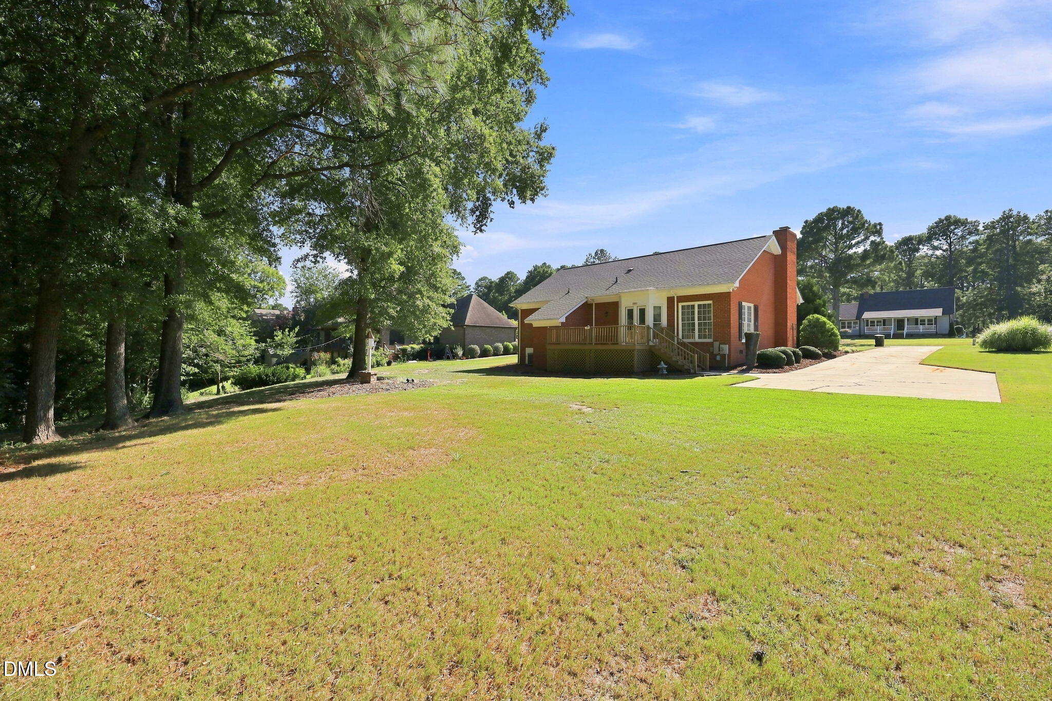 main property photo 46