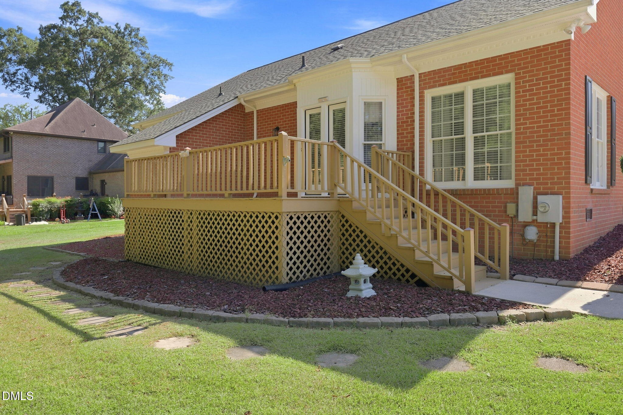 main property photo 47