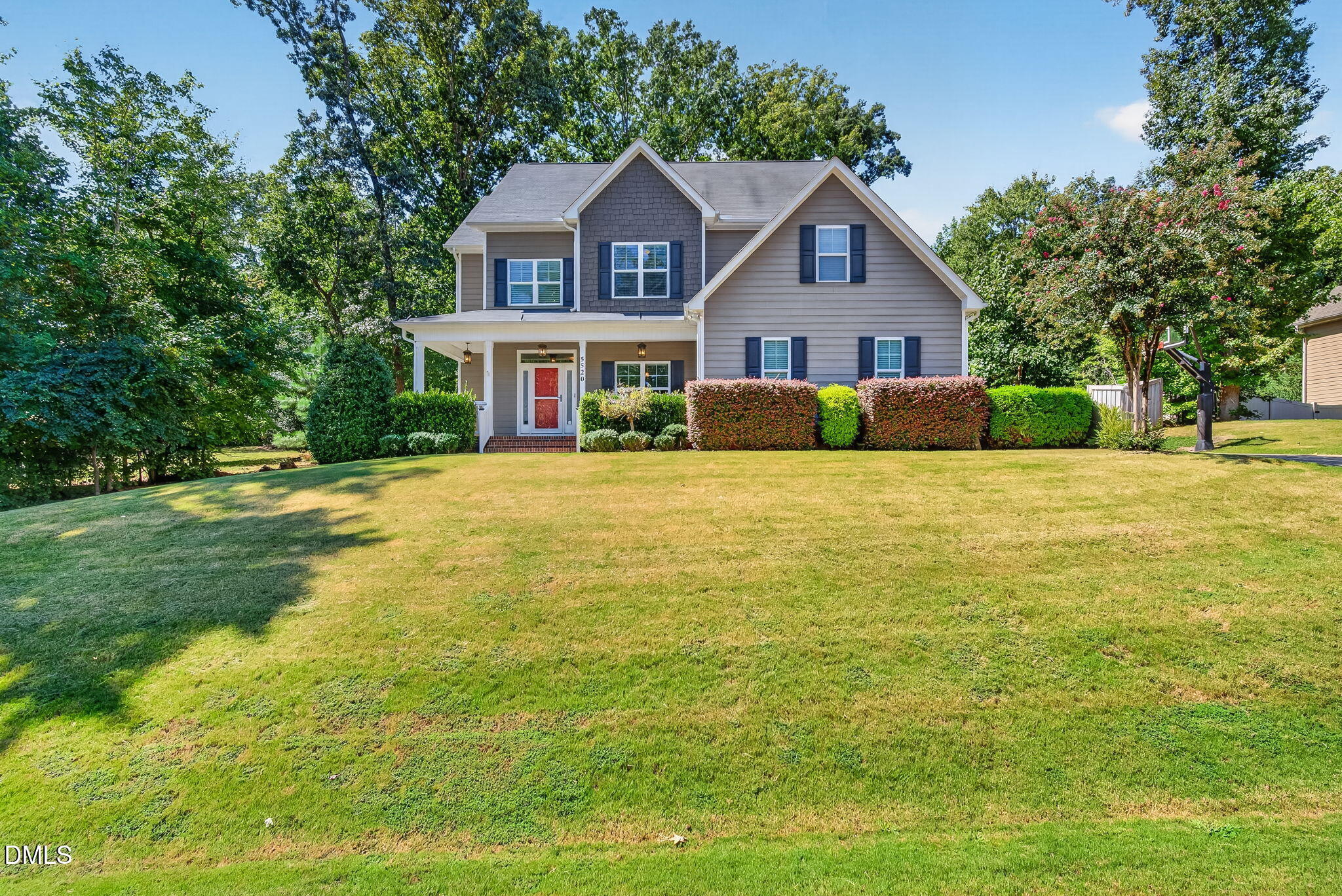 main property photo 2